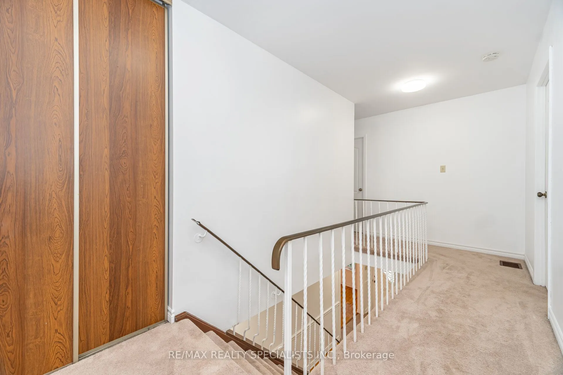 30 Linkdale Road