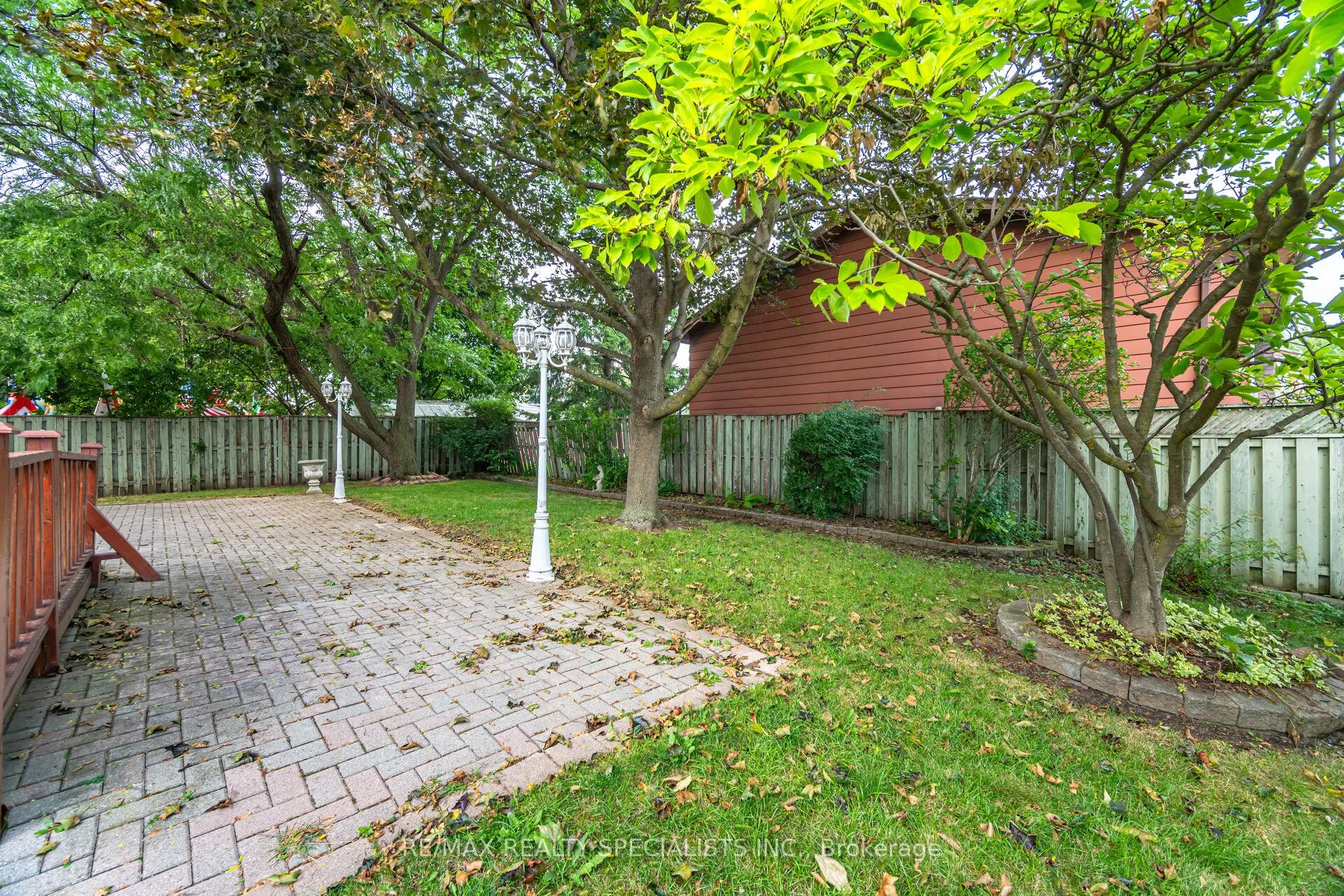 30 Linkdale Road