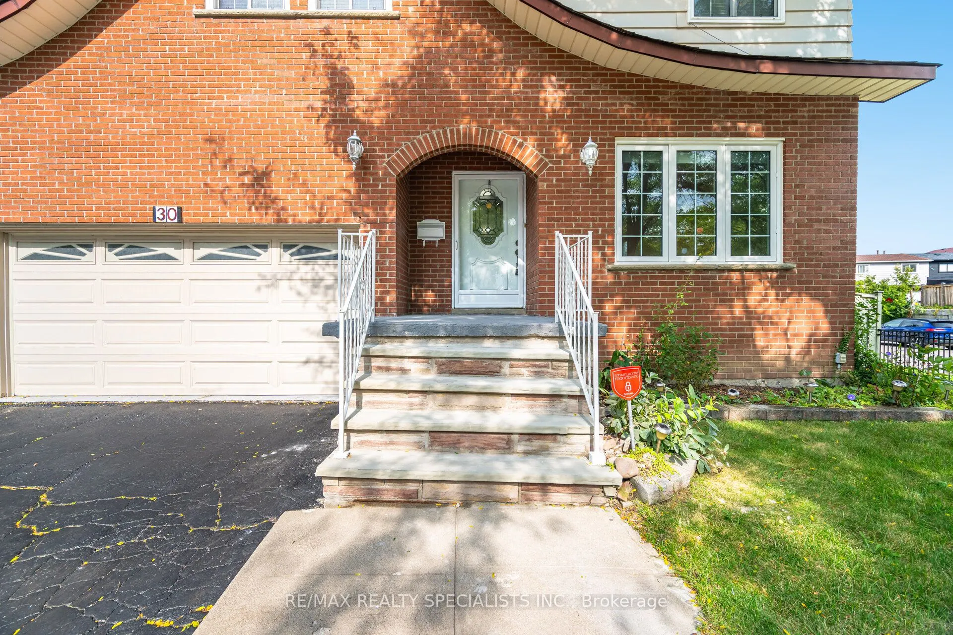 30 Linkdale Road