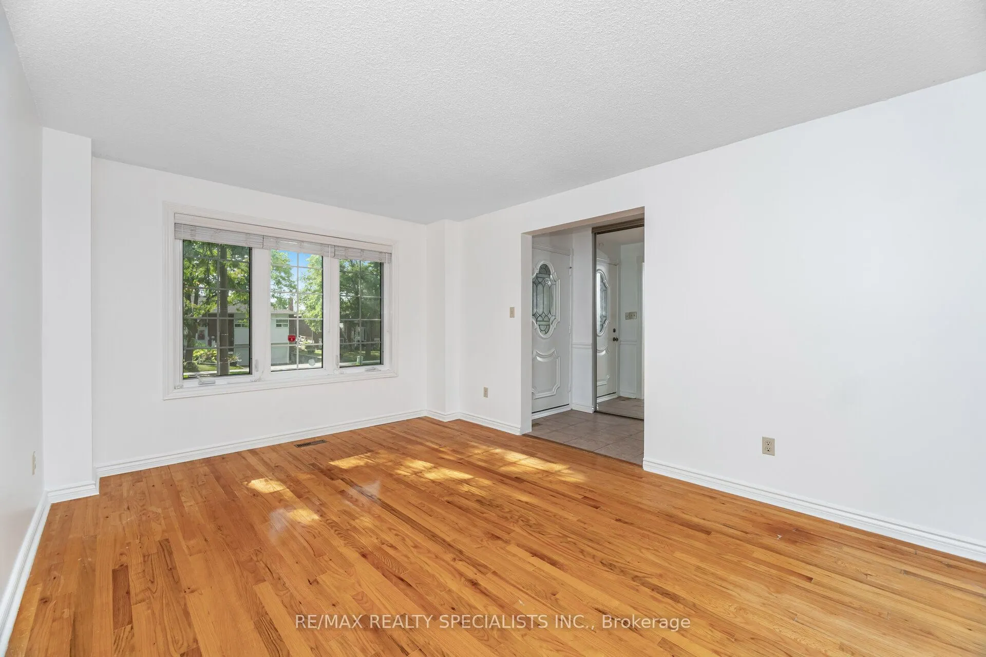 30 Linkdale Road