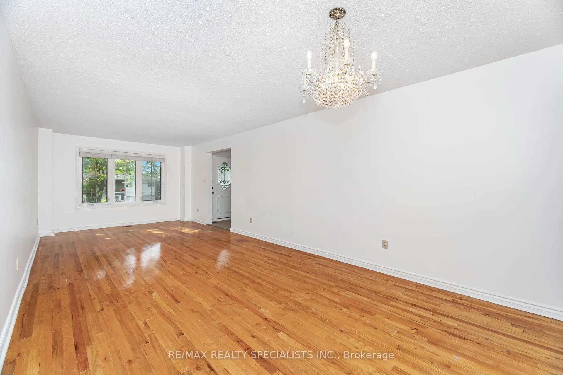 30 Linkdale Road