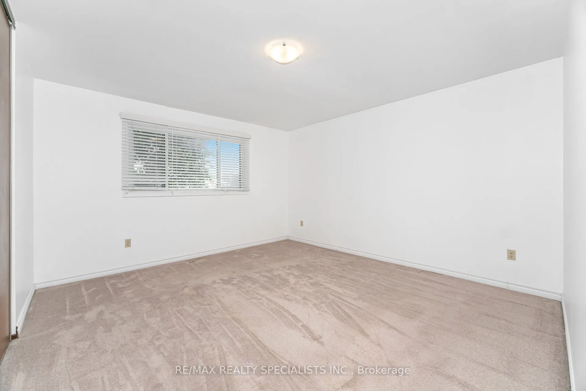 30 Linkdale Road