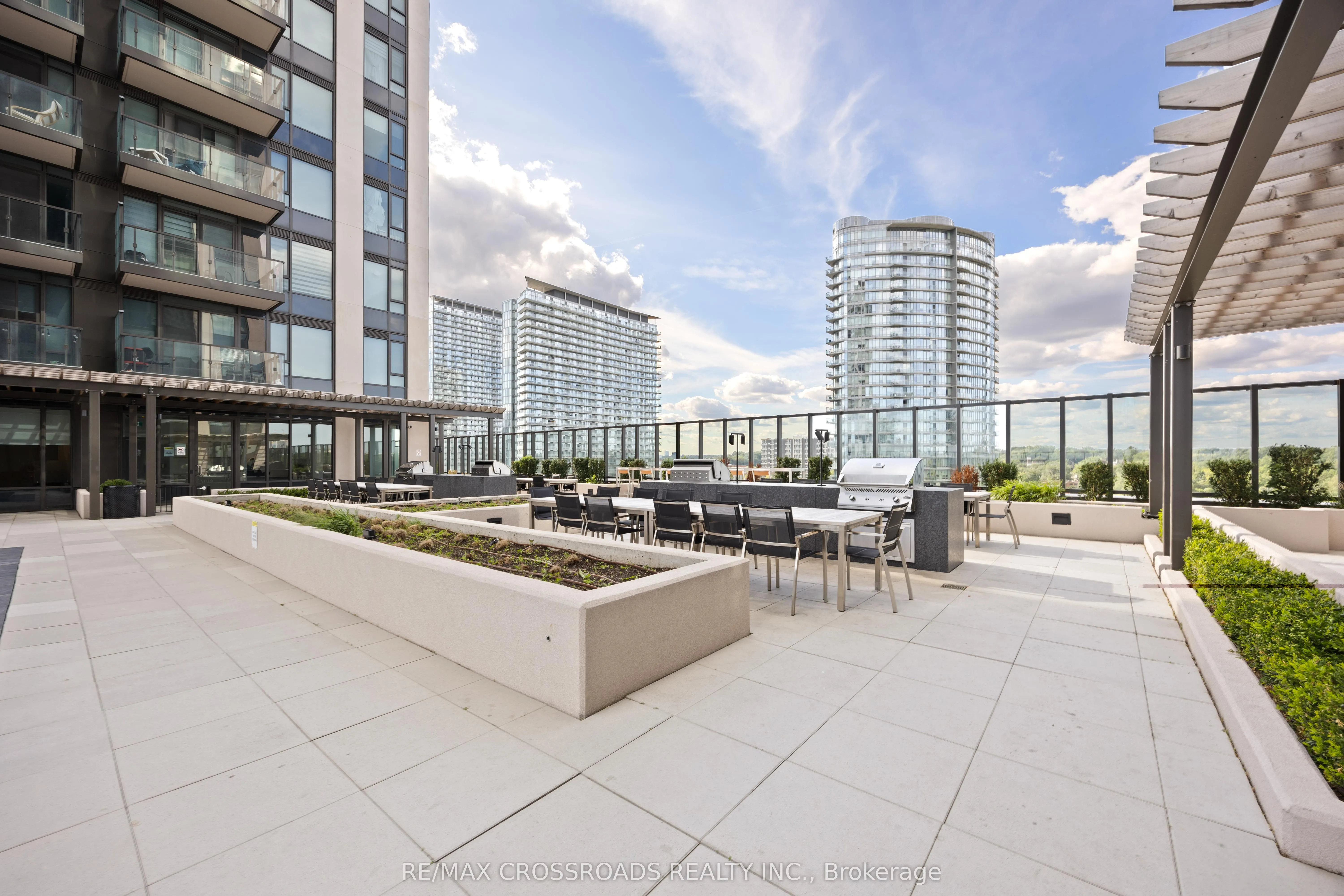 1926 Lake Shore Boulevard W, #2101