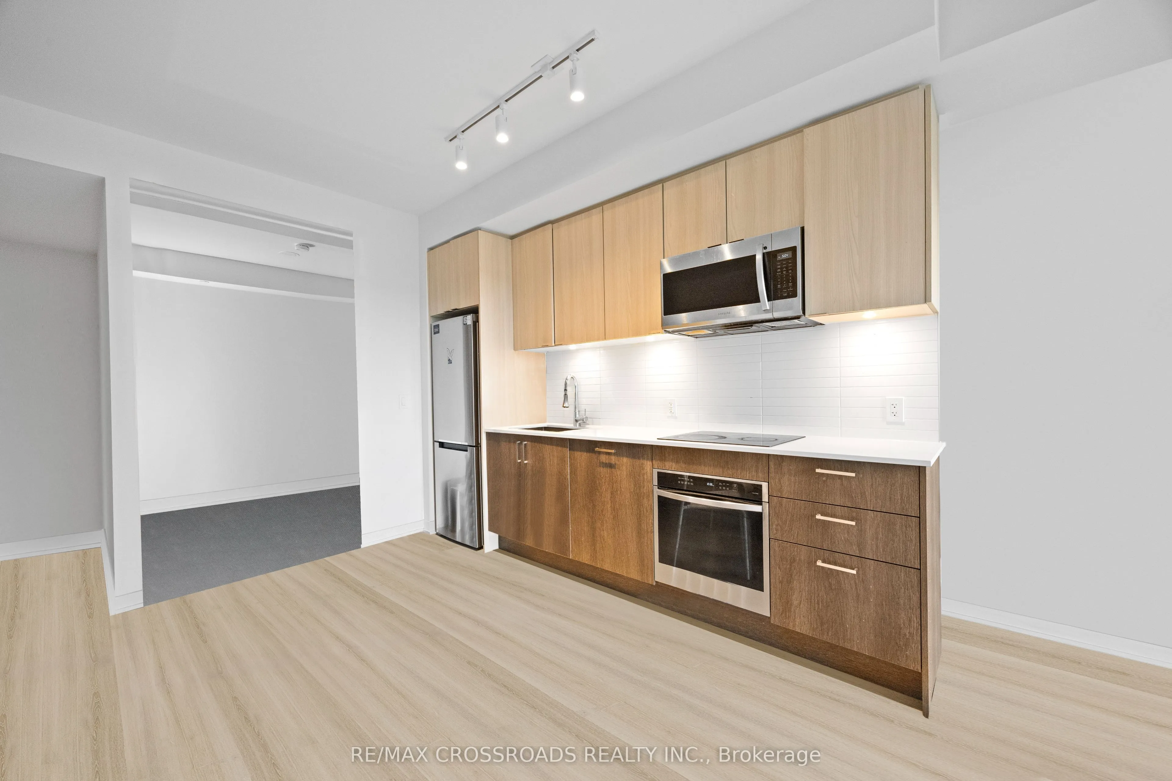 1926 Lake Shore Boulevard W, #2101
