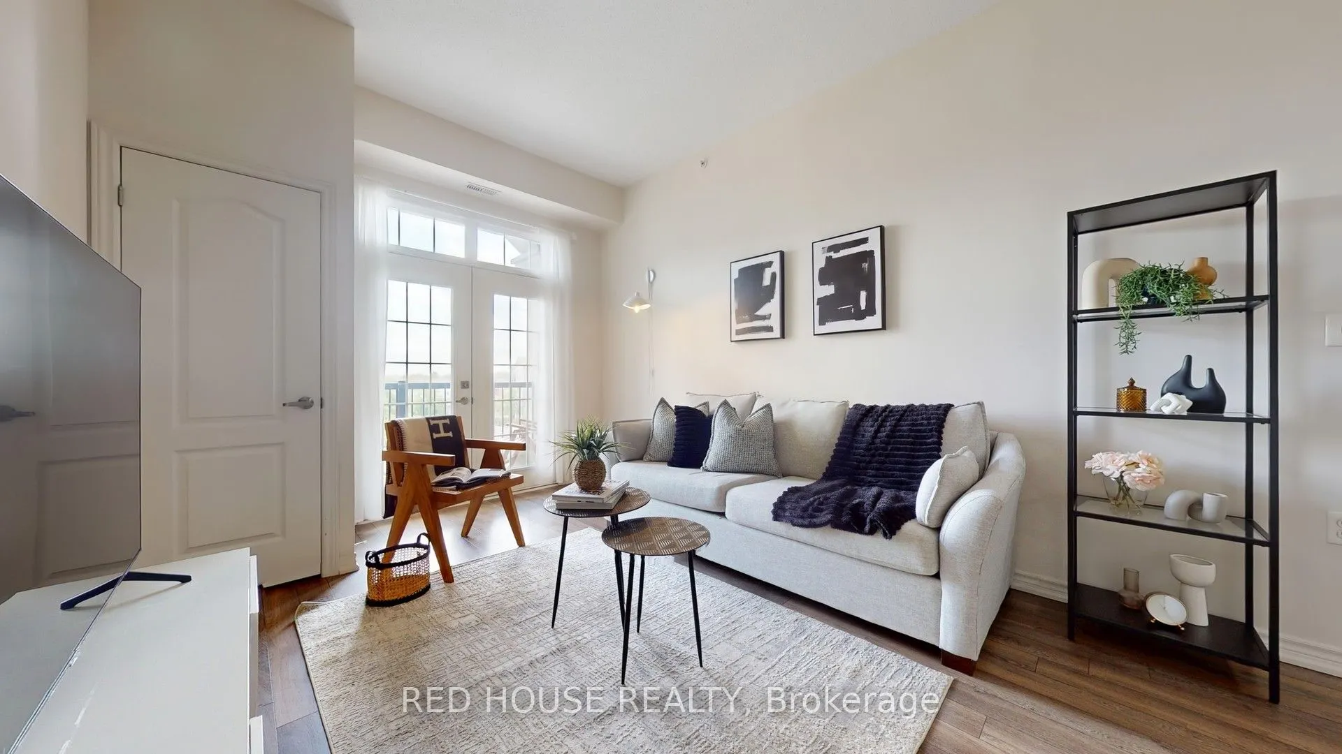 1460 Main Street E, #412