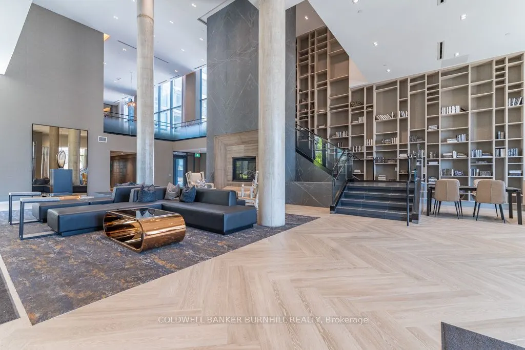 2450 Old Bronte Road, #213