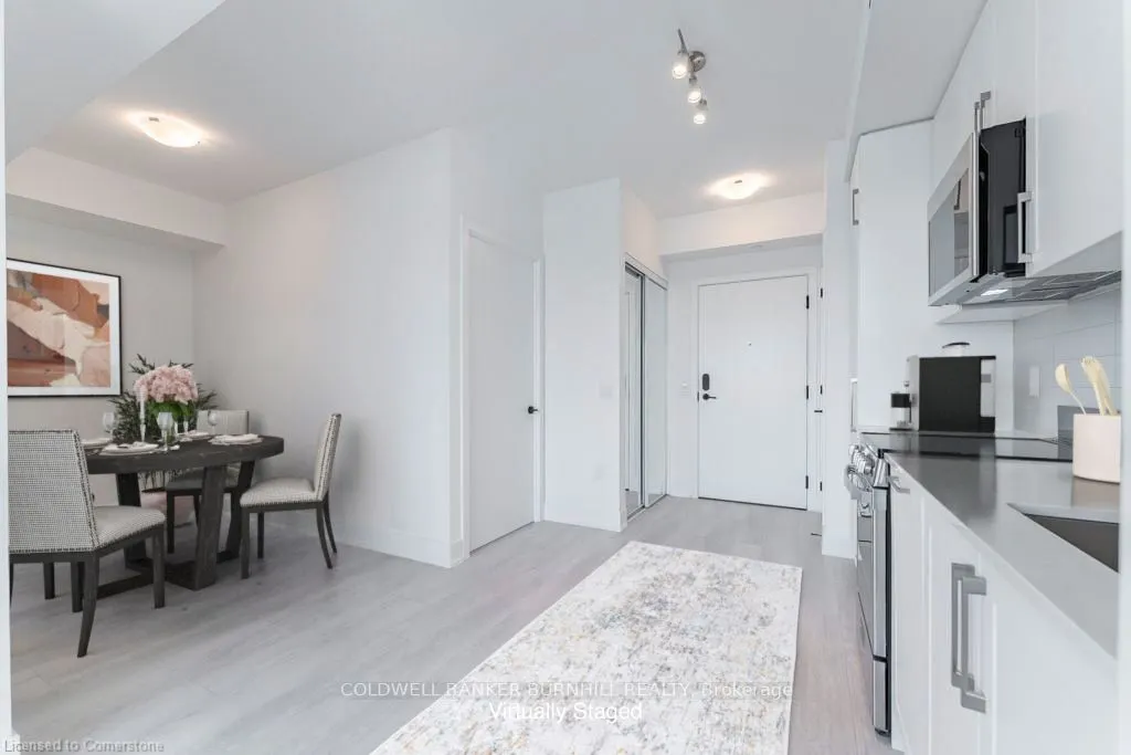 2450 Old Bronte Road, #213