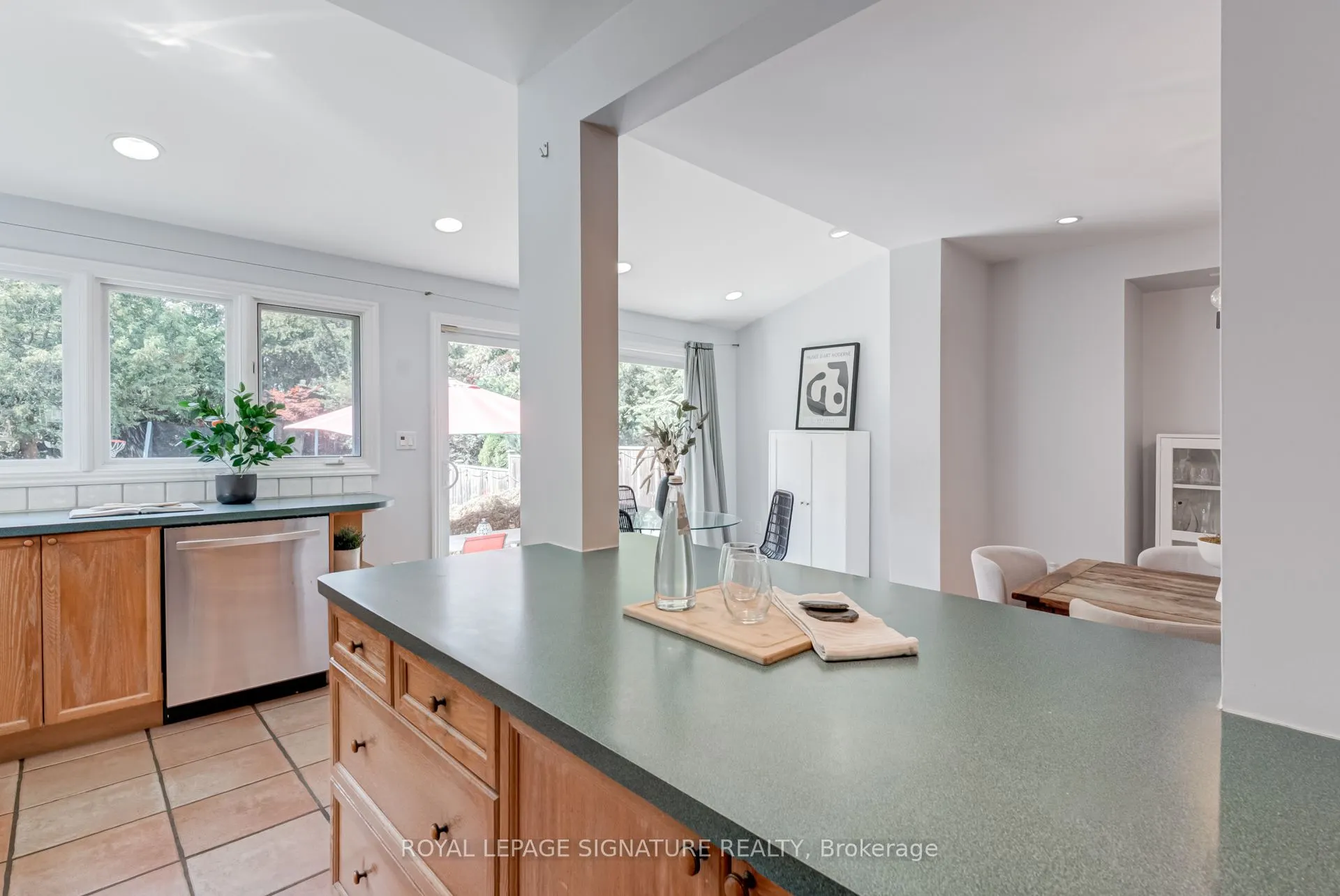 32 Wheatfield Road