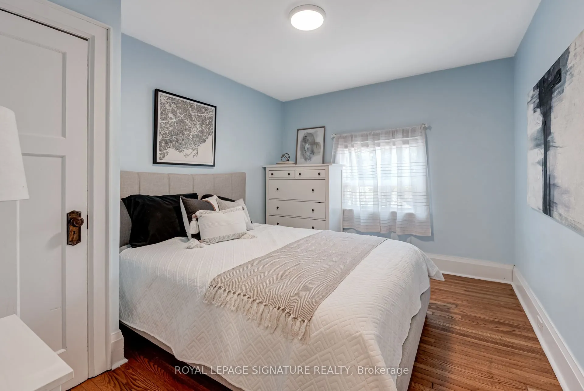 32 Wheatfield Road