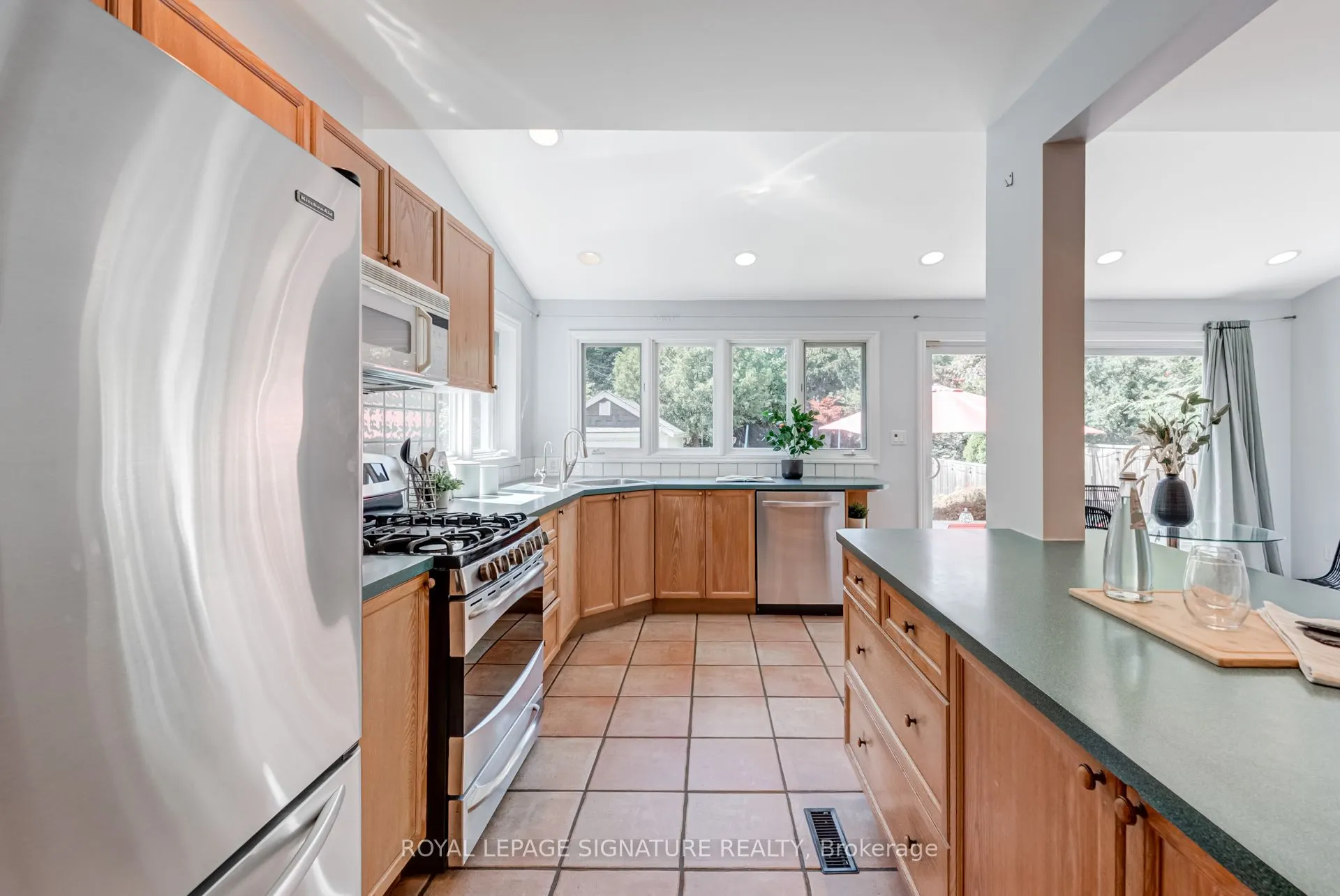 32 Wheatfield Road