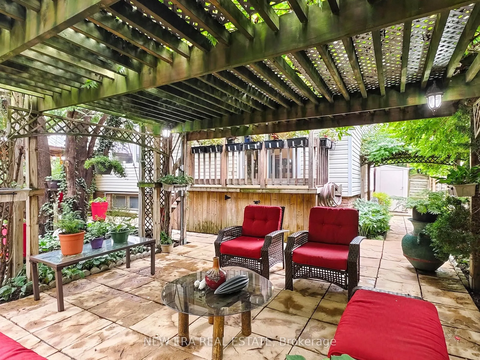 2669 Inlake Court