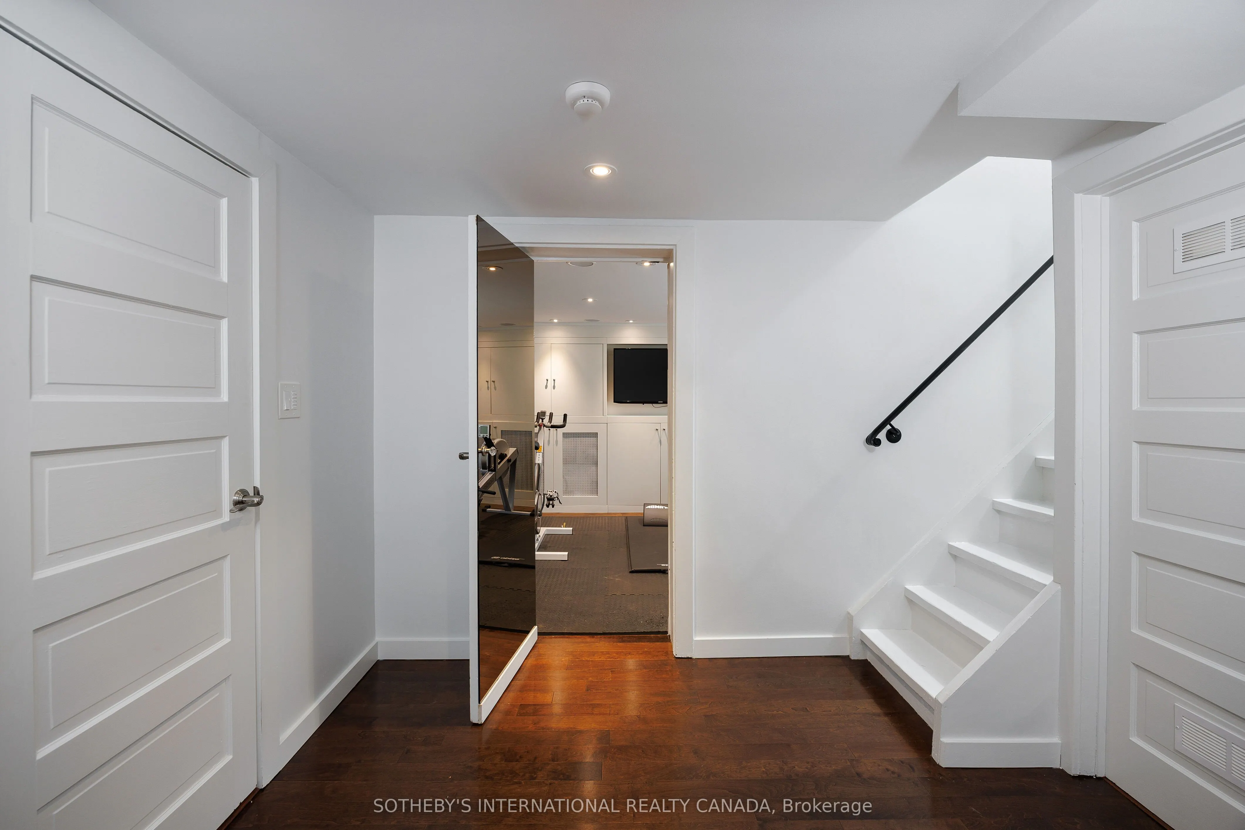 38 The Kingsway