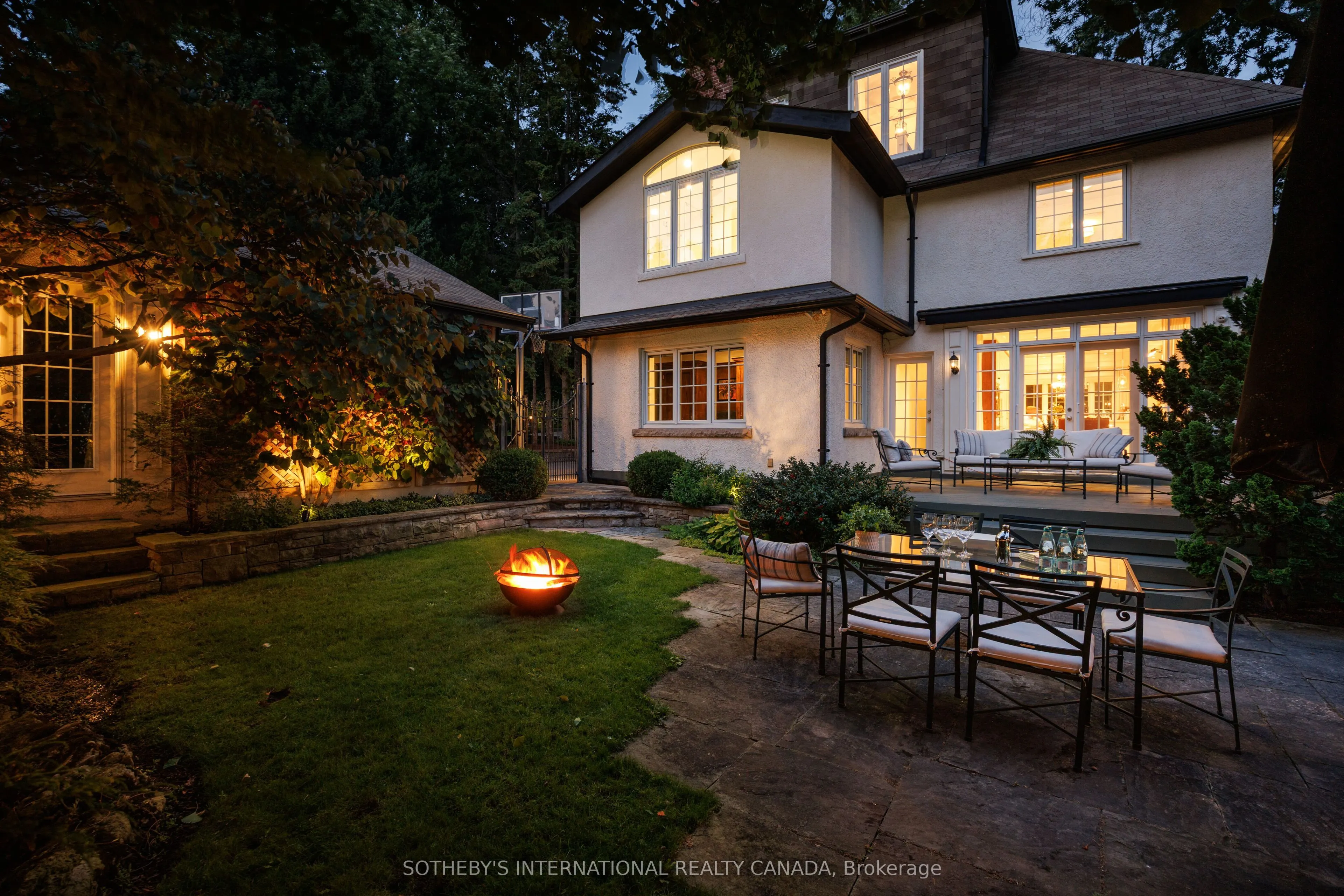38 The Kingsway