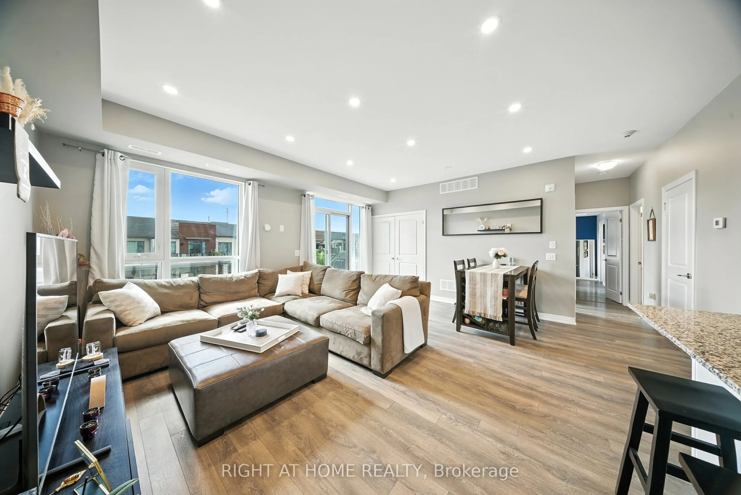 2370 Khalsa Gate, #311