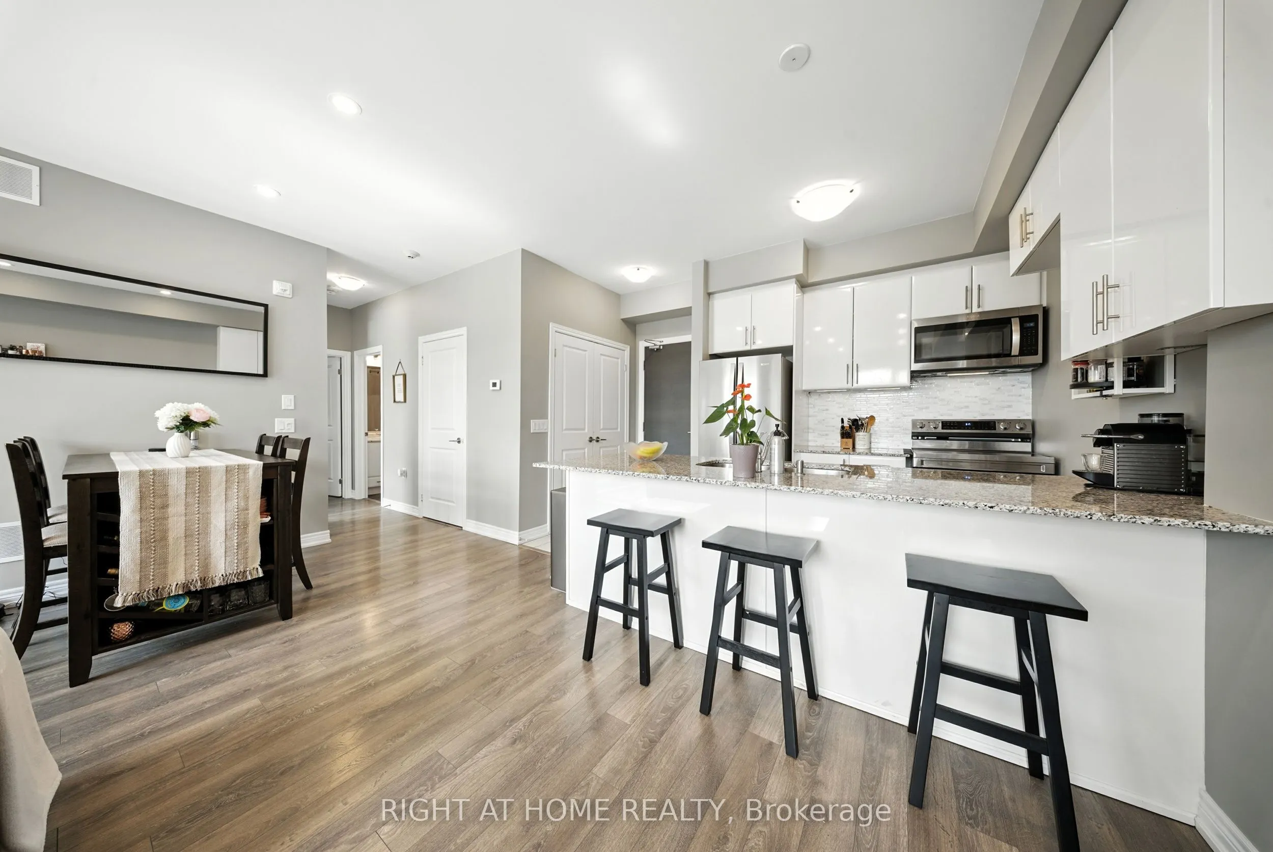 2370 Khalsa Gate, #311