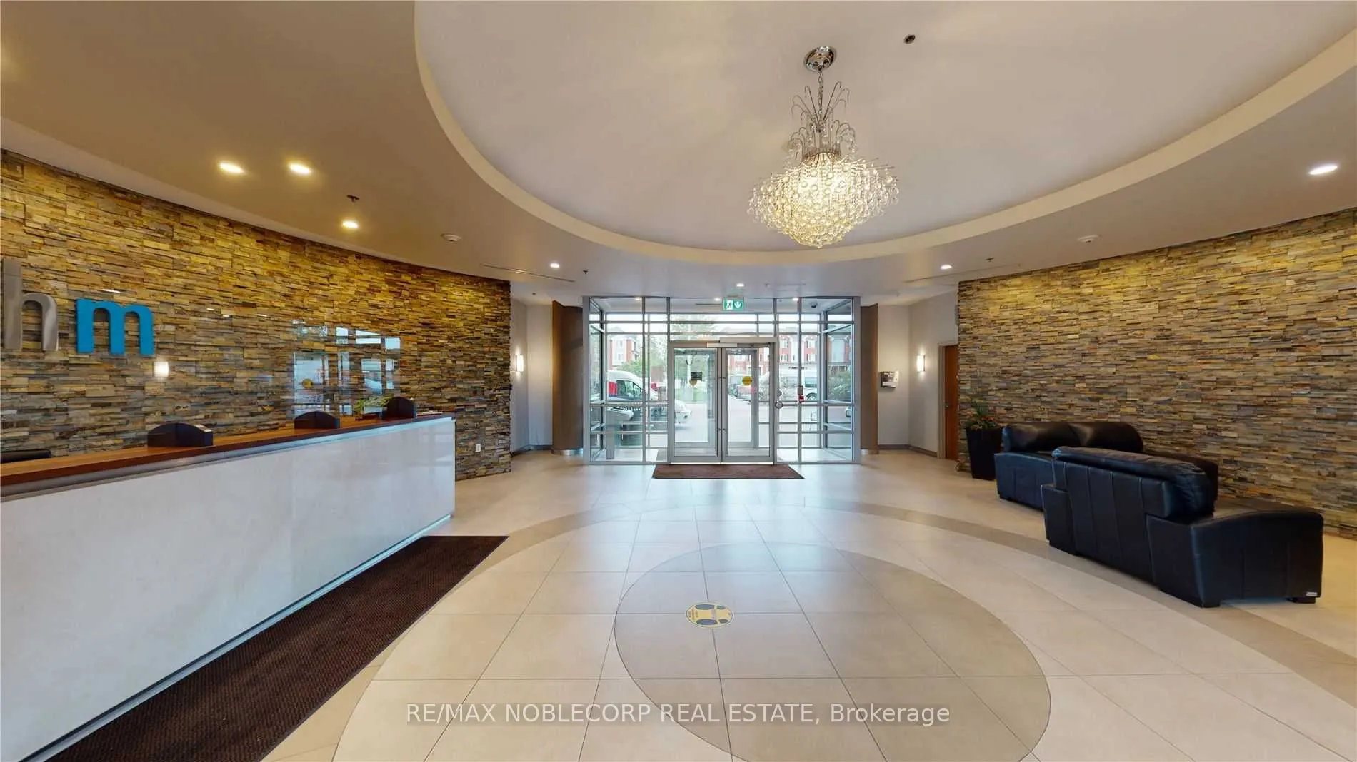 215 Queen Street, #212