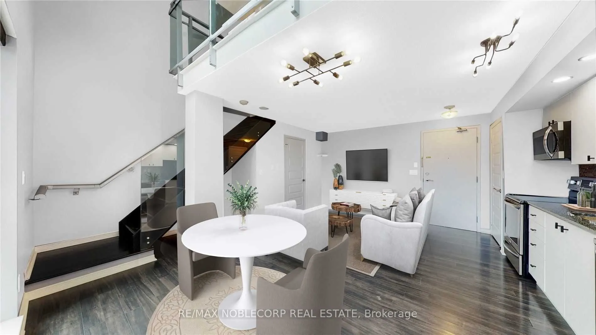 215 Queen Street, #212