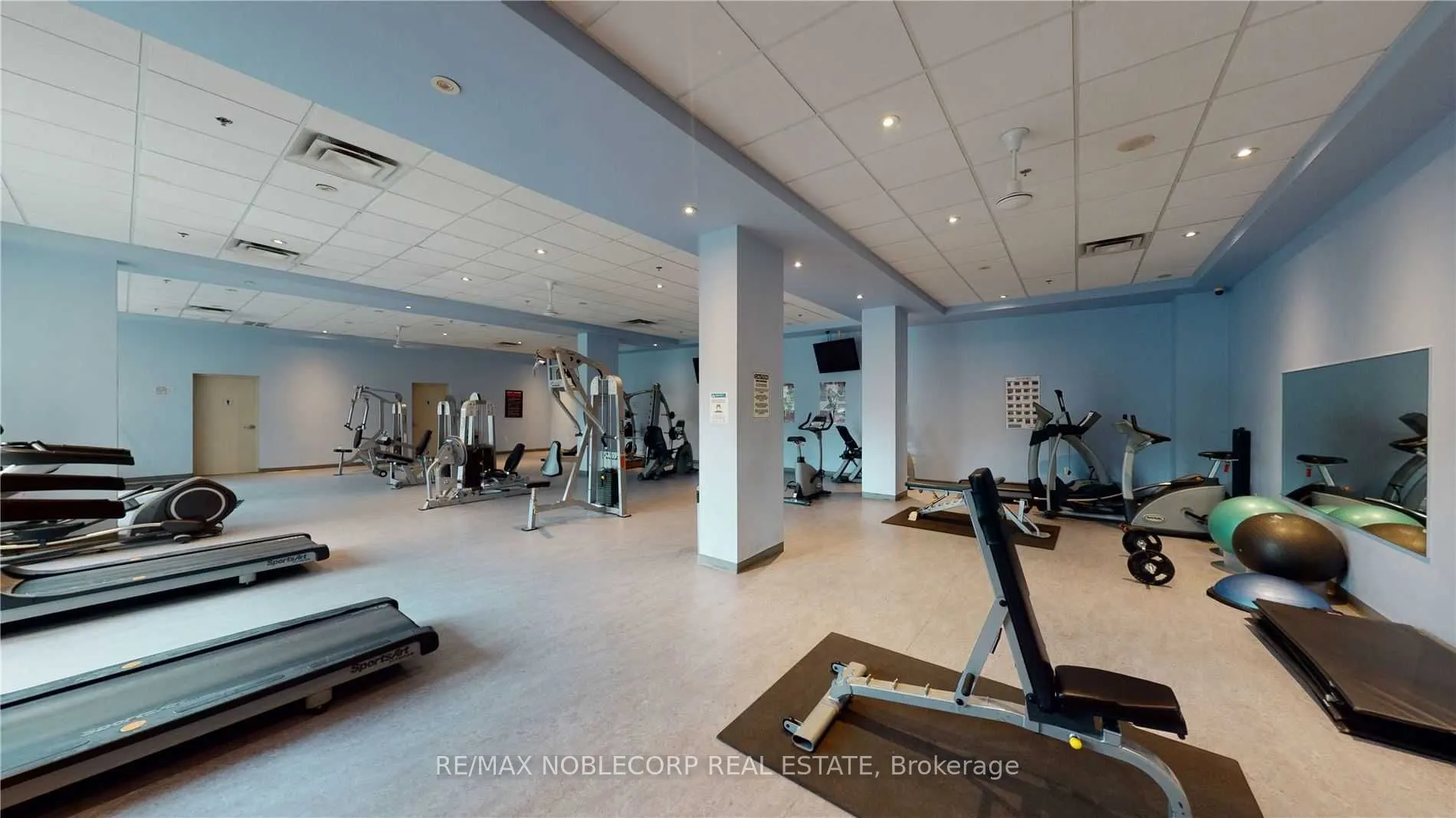 215 Queen Street, #212