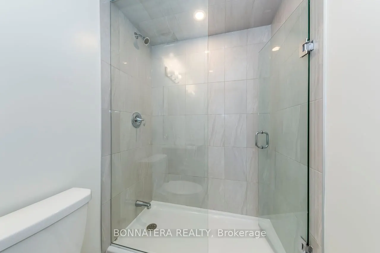 3006 William Cutmore Boulevard, #411