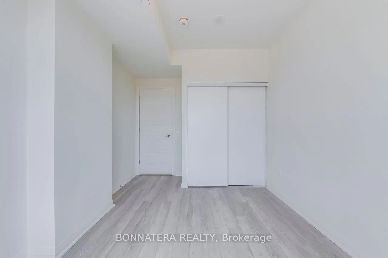 3006 William Cutmore Boulevard, #411