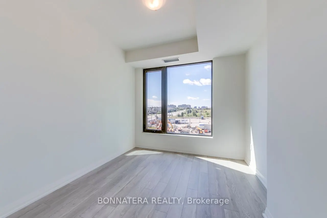 3006 William Cutmore Boulevard, #411