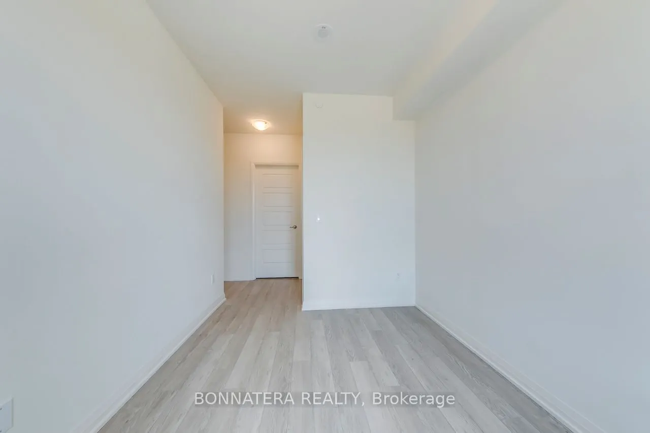 3006 William Cutmore Boulevard, #411