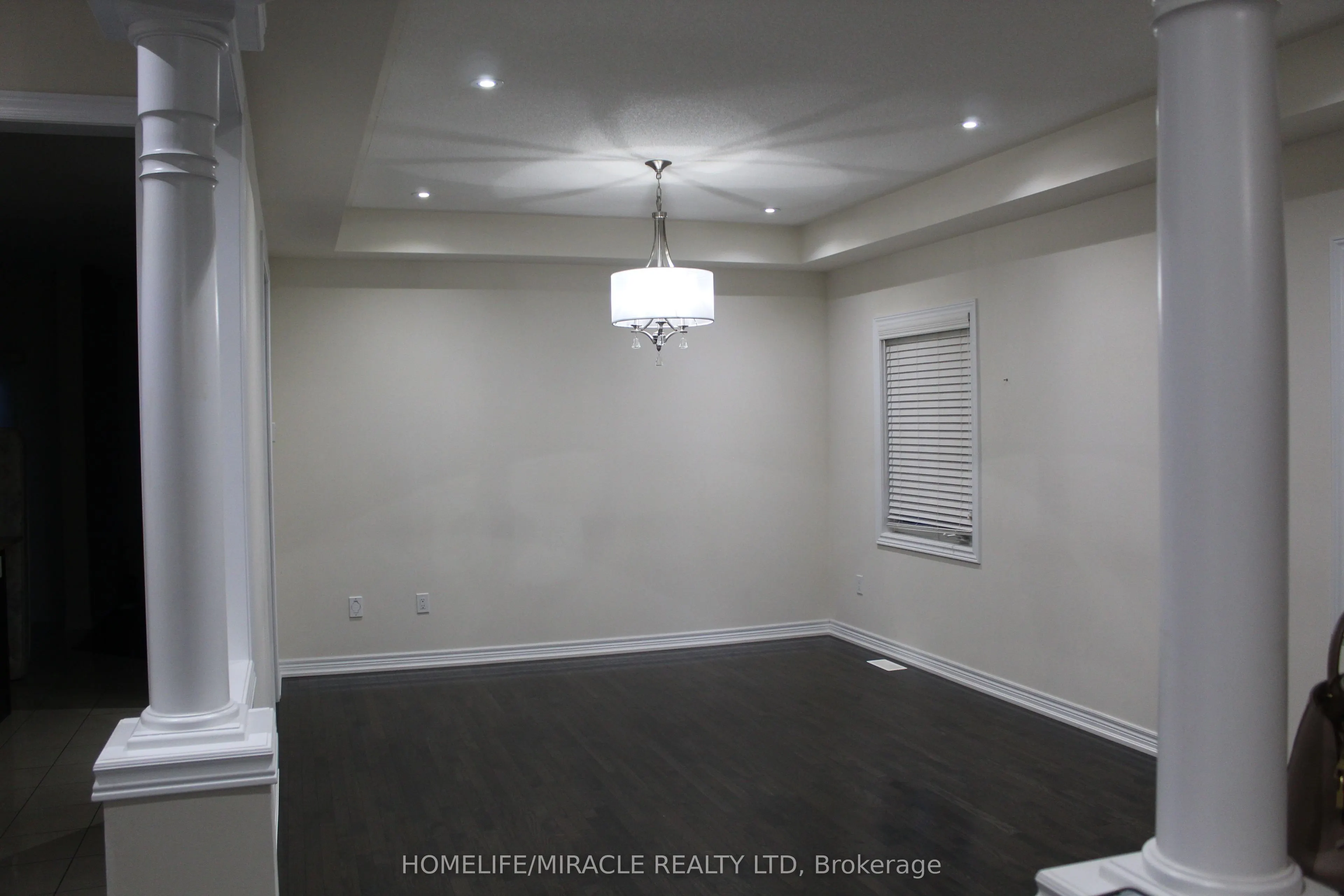 210 Bellchase Trail