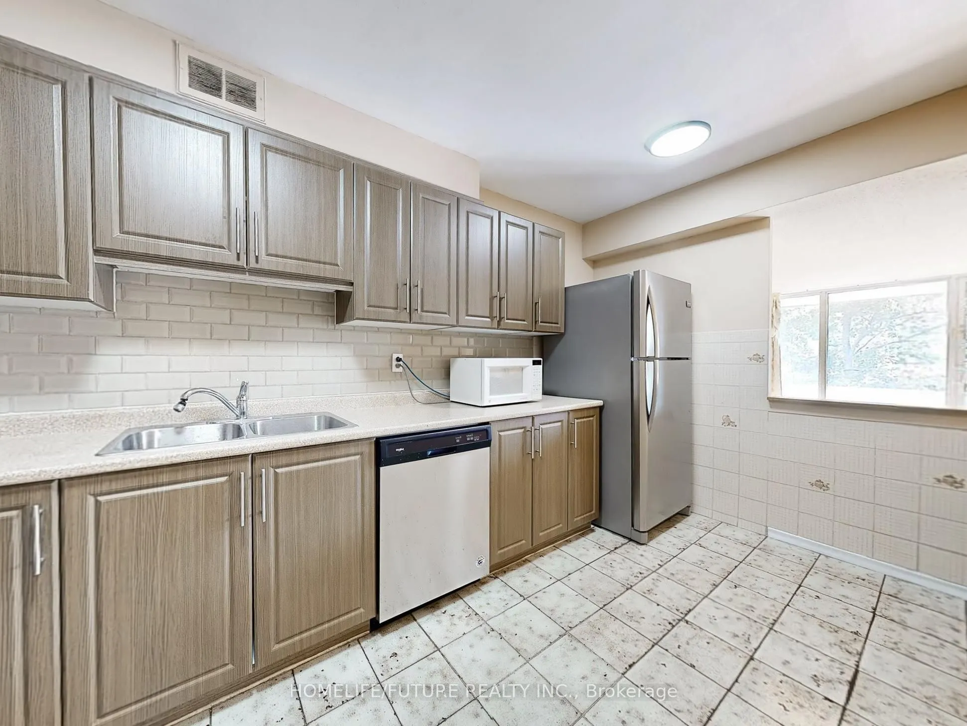 31 Four Winds Drive, #310