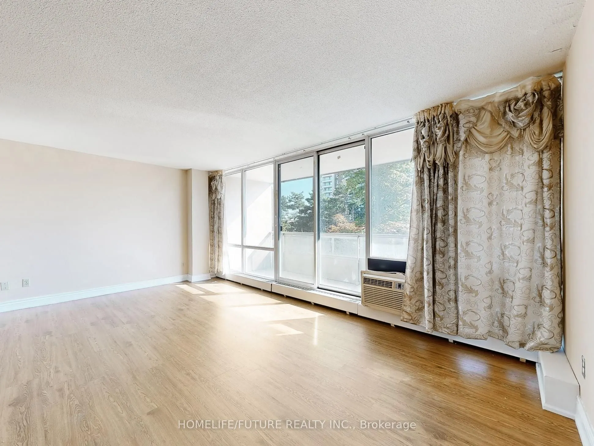 31 Four Winds Drive, #310