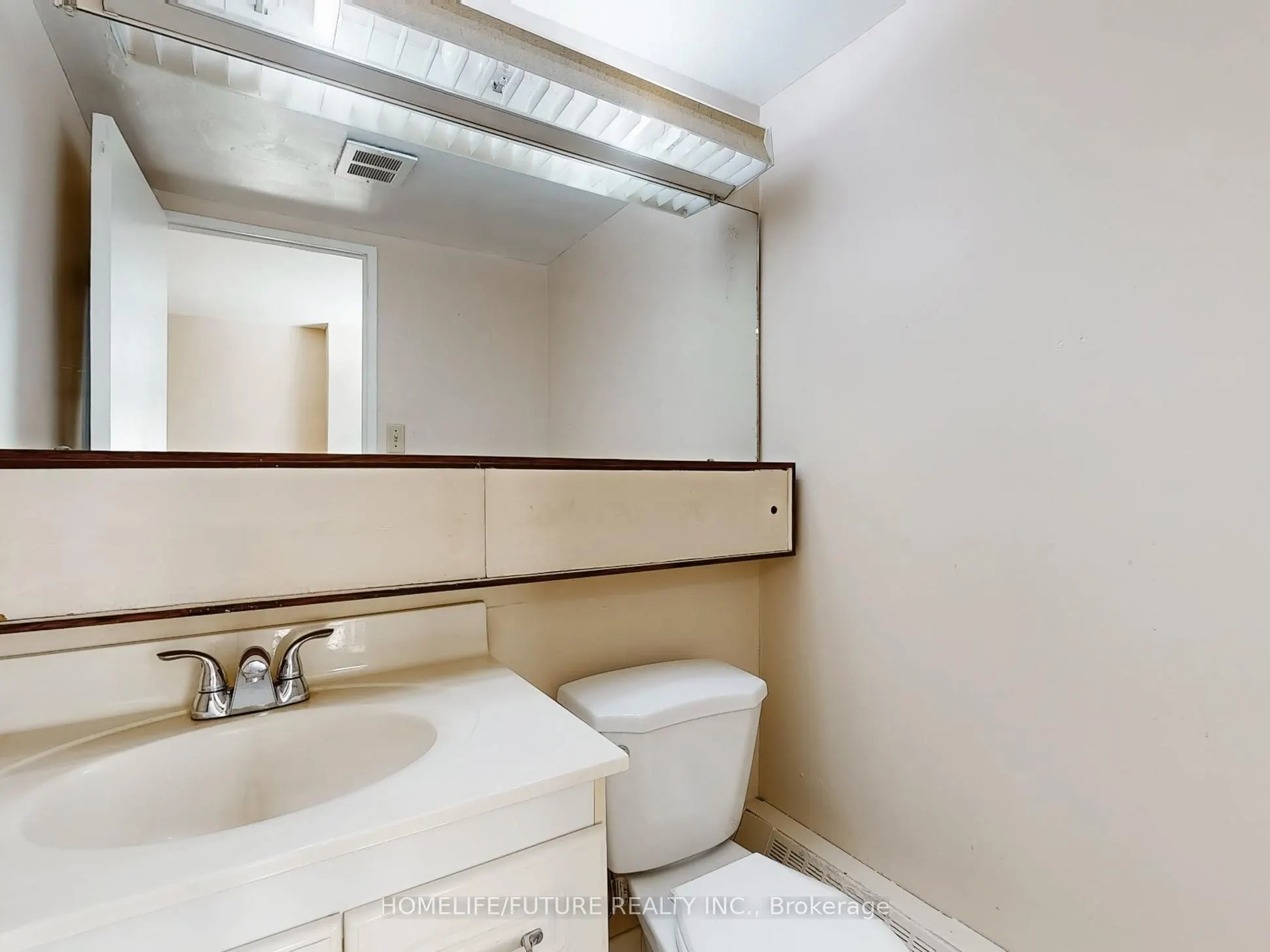 31 Four Winds Drive, #310