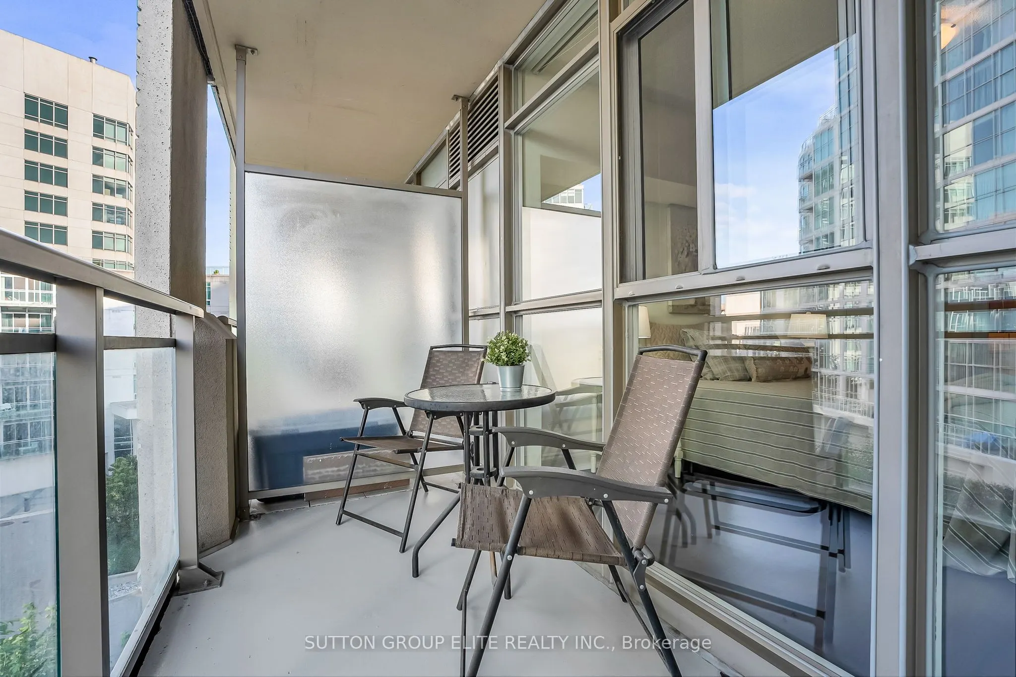 3 Marine Parade Drive, #401