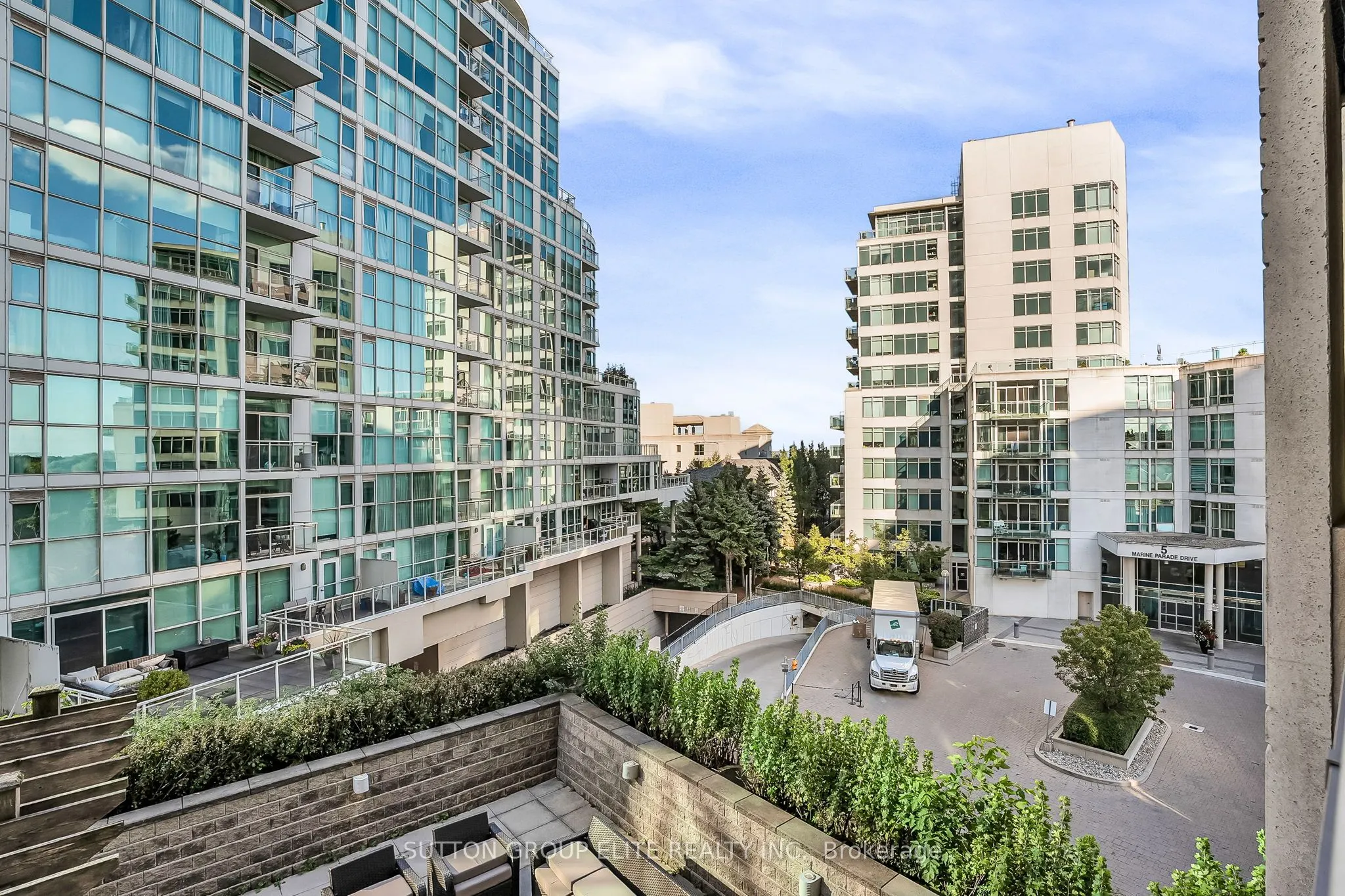 3 Marine Parade Drive, #401
