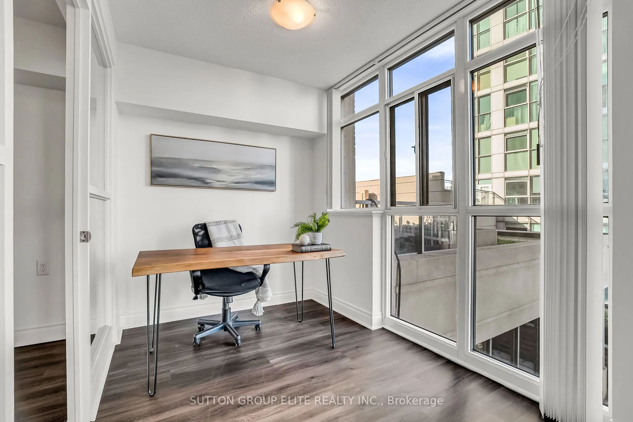 3 Marine Parade Drive, #401