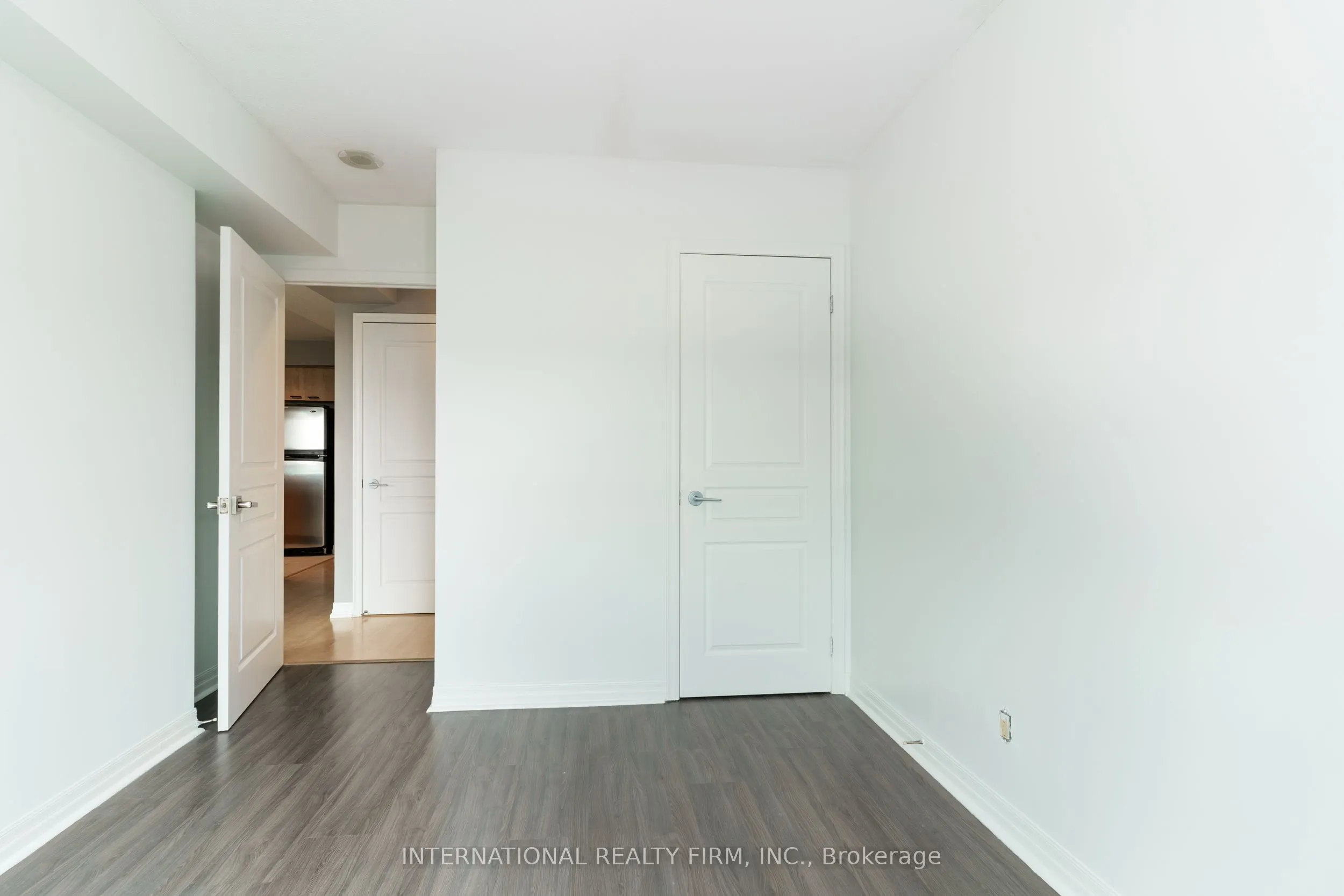 1403 ROYAL YORK Road, #601
