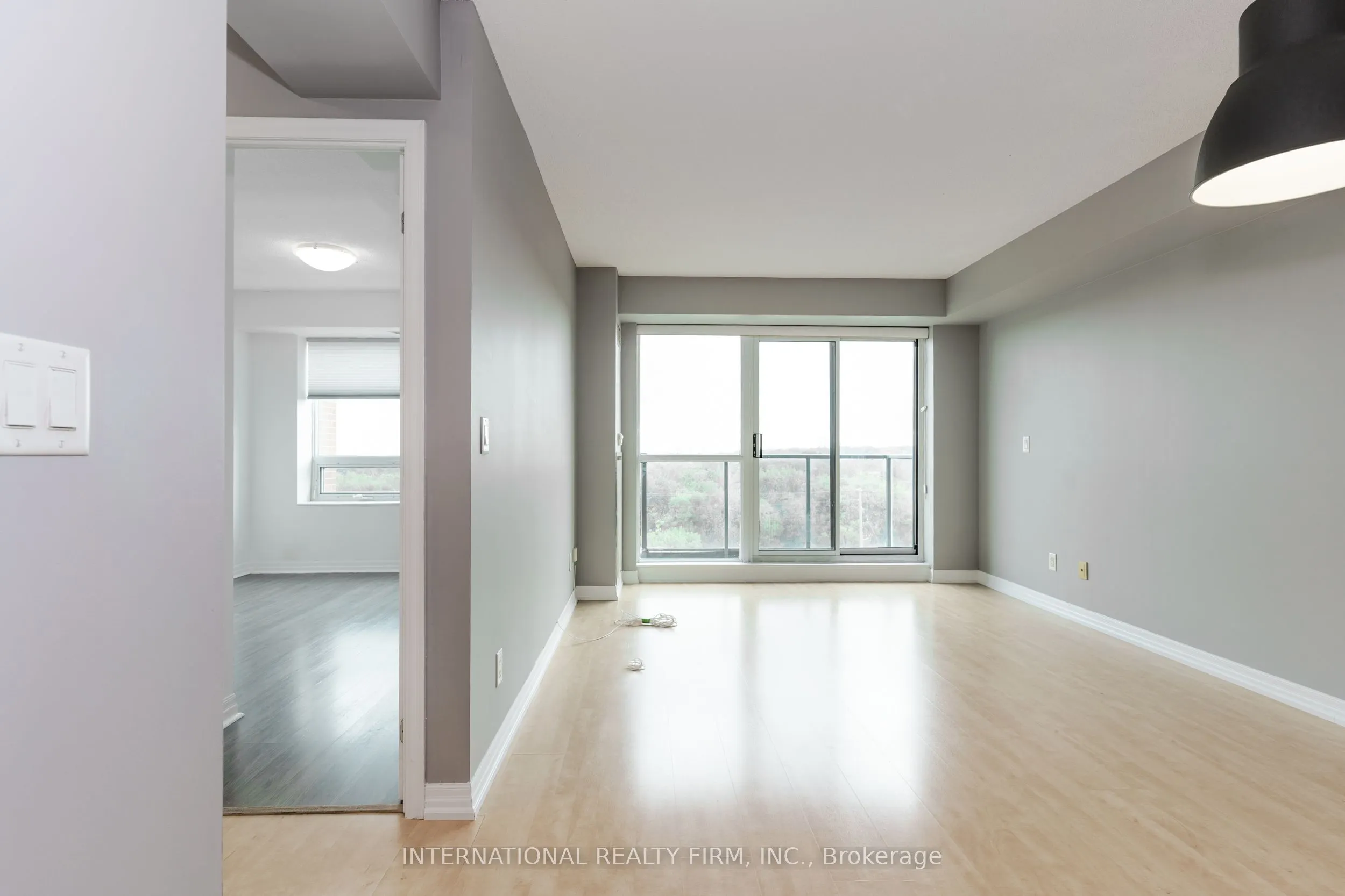 1403 ROYAL YORK Road, #601