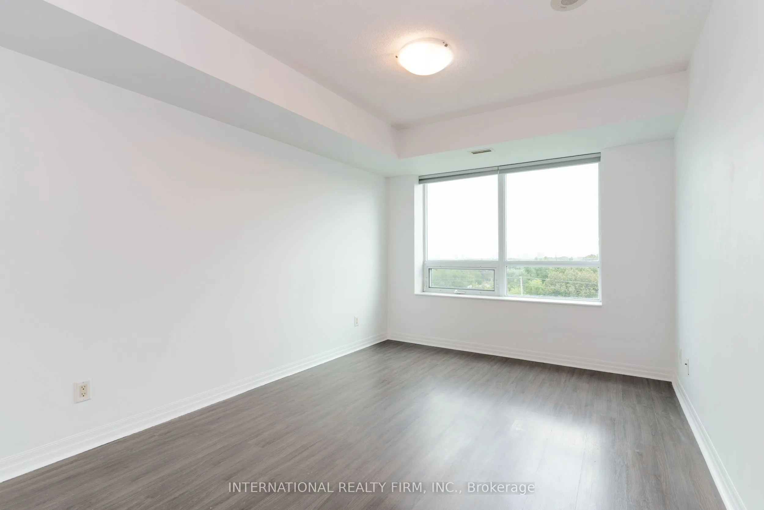 1403 ROYAL YORK Road, #601
