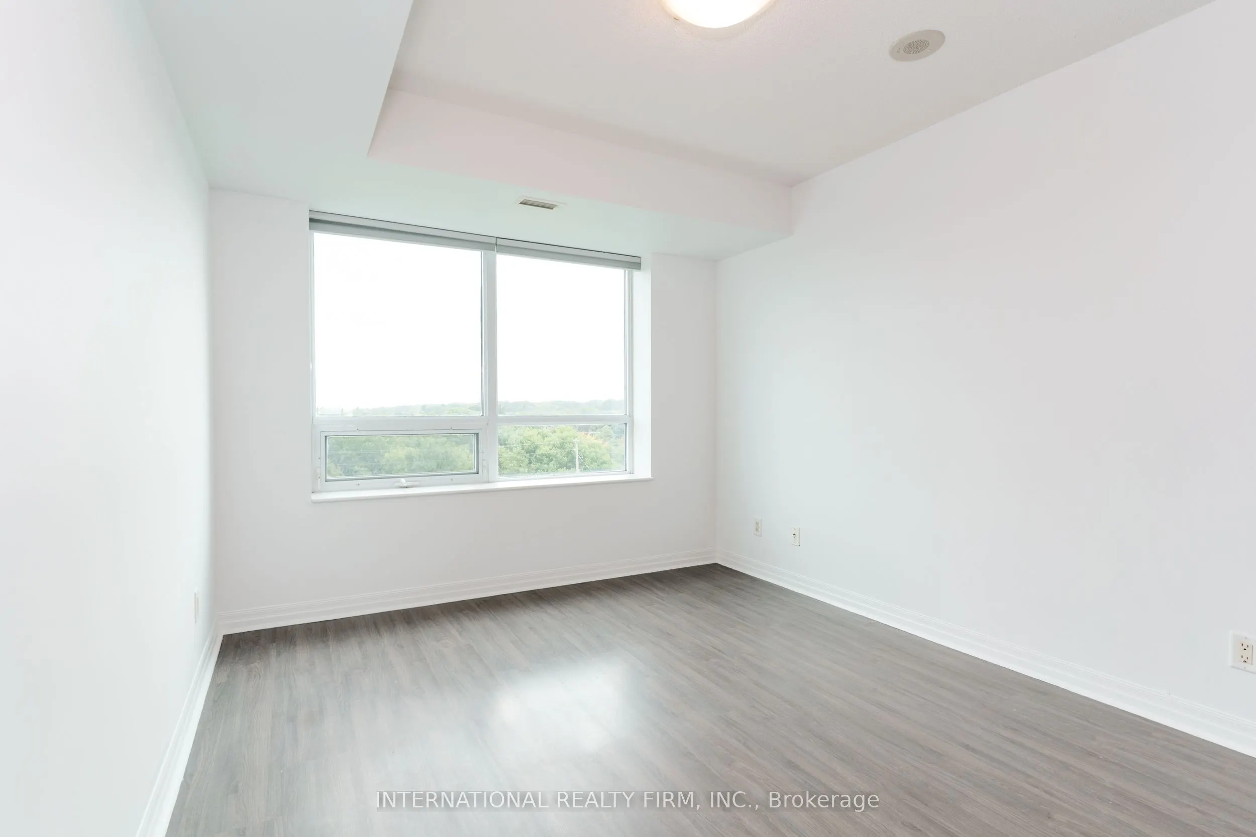 1403 ROYAL YORK Road, #601