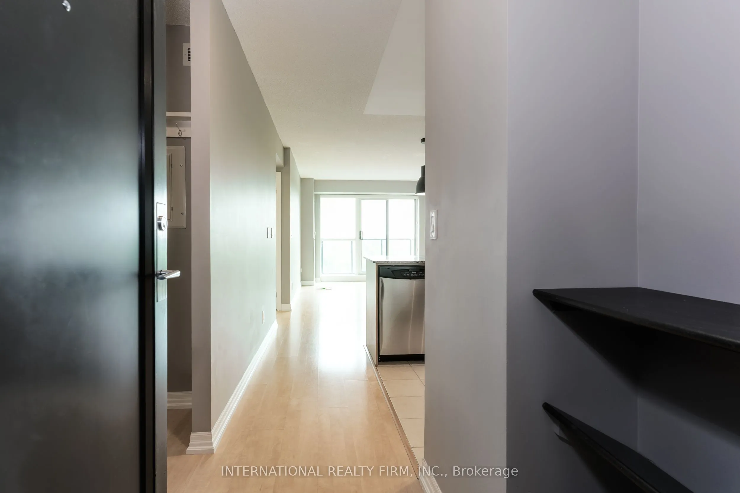 1403 ROYAL YORK Road, #601