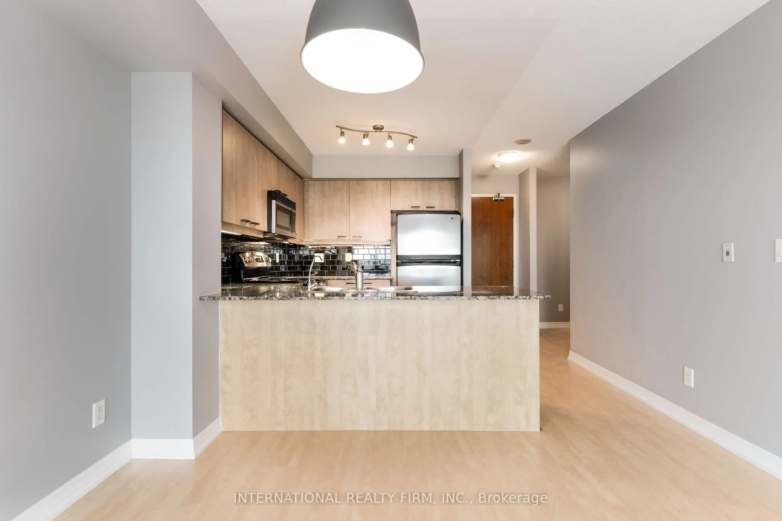1403 ROYAL YORK Road, #601