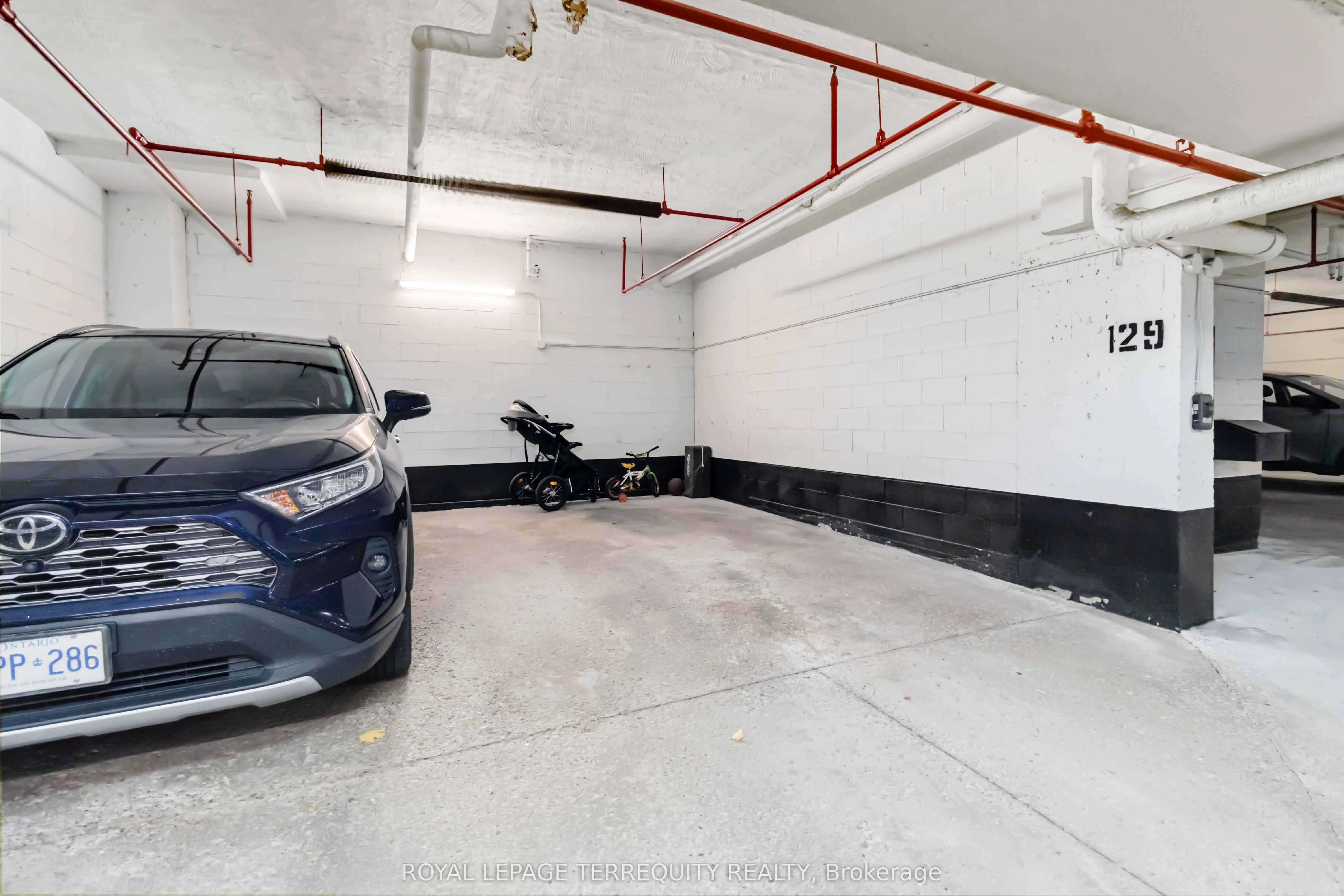1300 Mississauga Valley Boulevard, #909