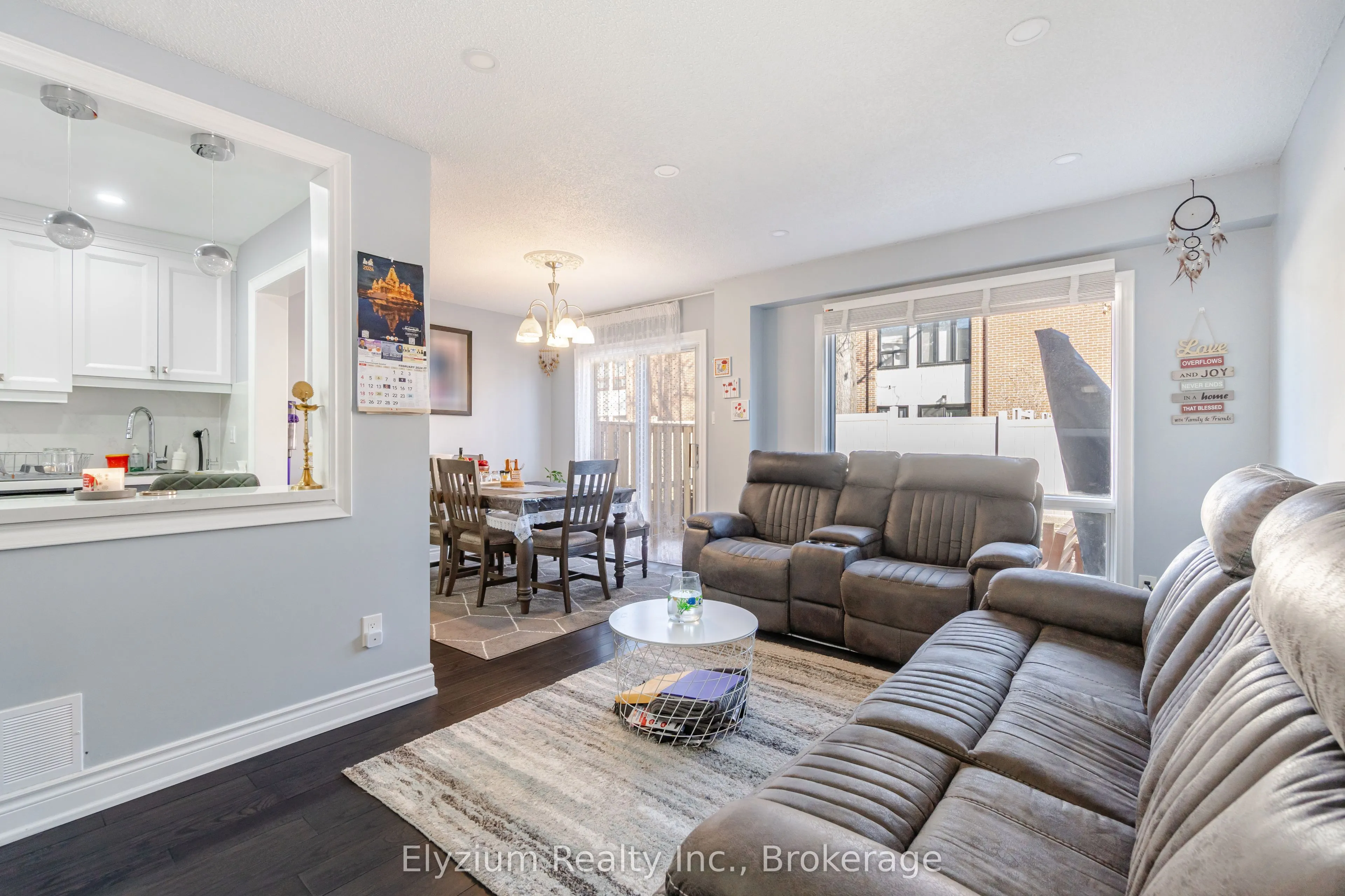 1039 Cedarglen Gate, #24
