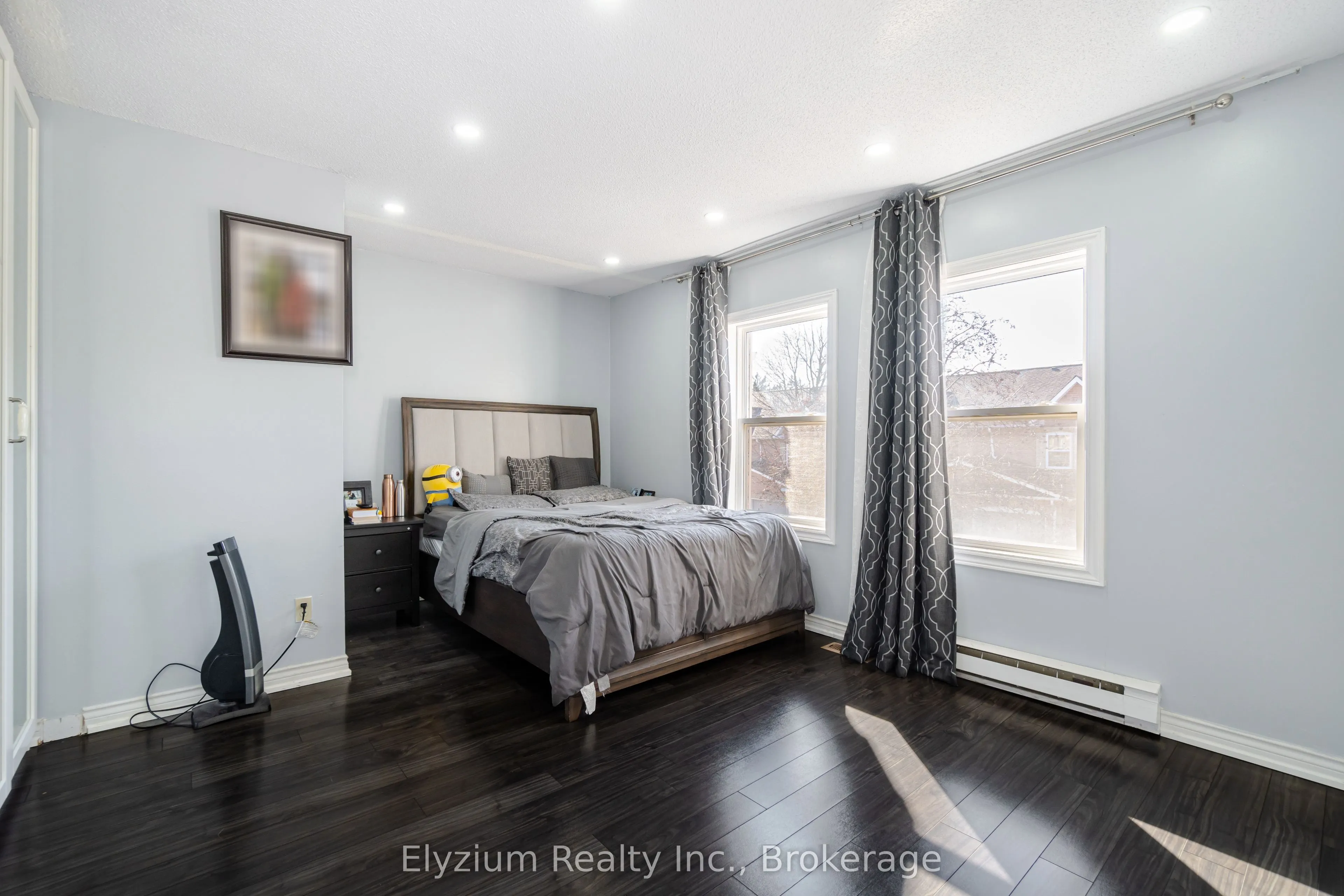 1039 Cedarglen Gate, #24