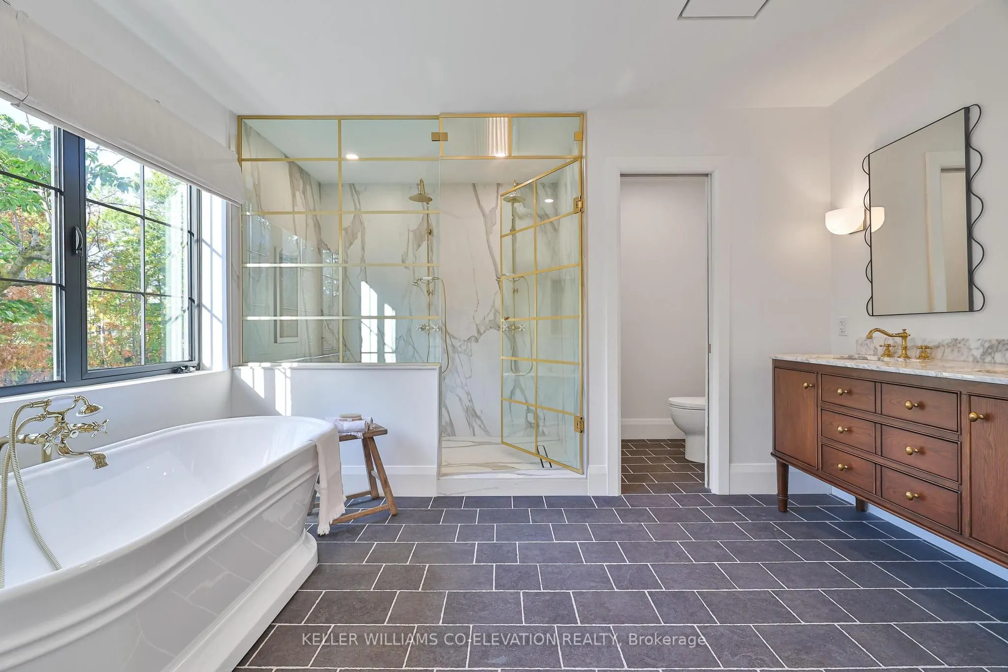 36 Rosemeade Avenue
