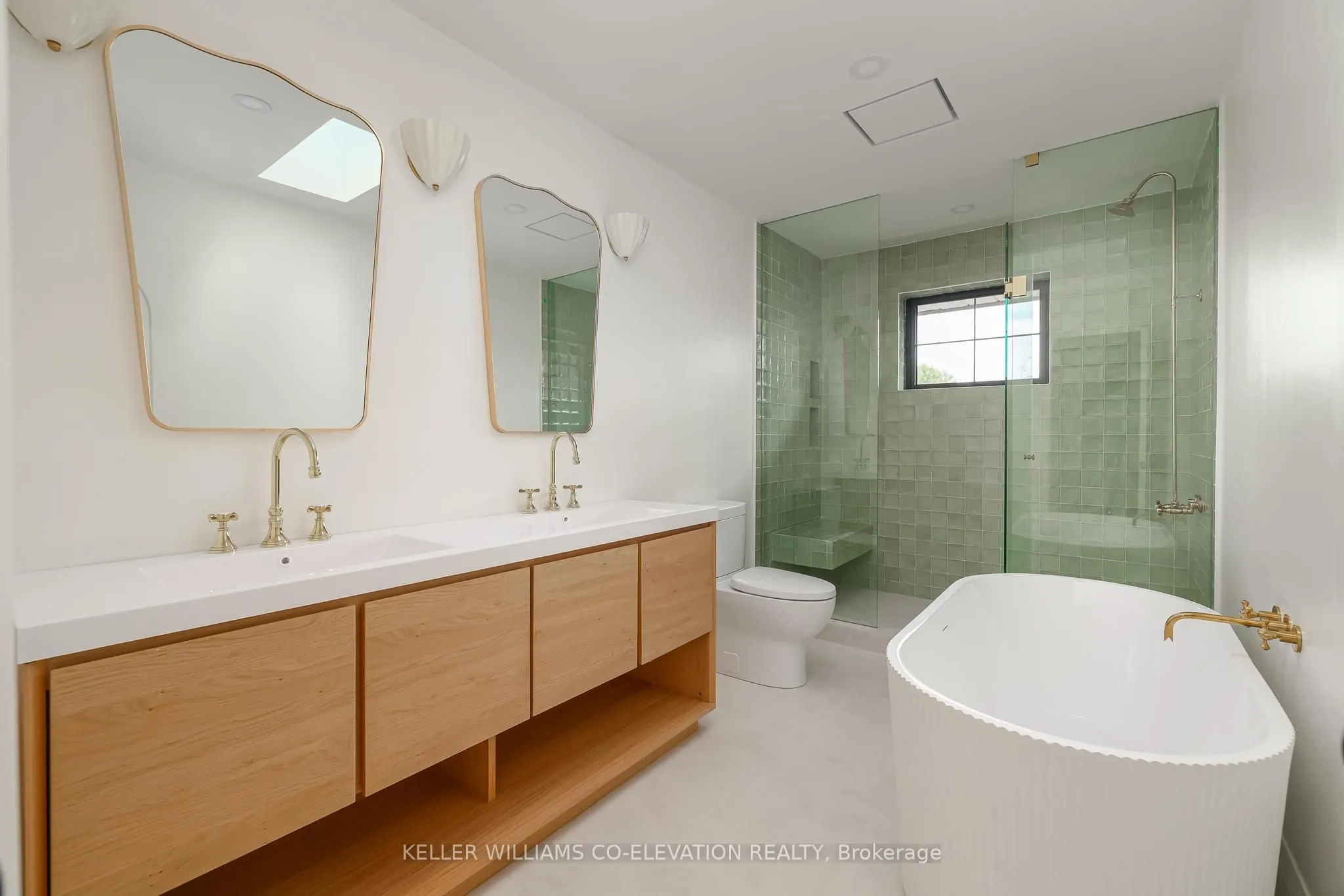 36 Rosemeade Avenue