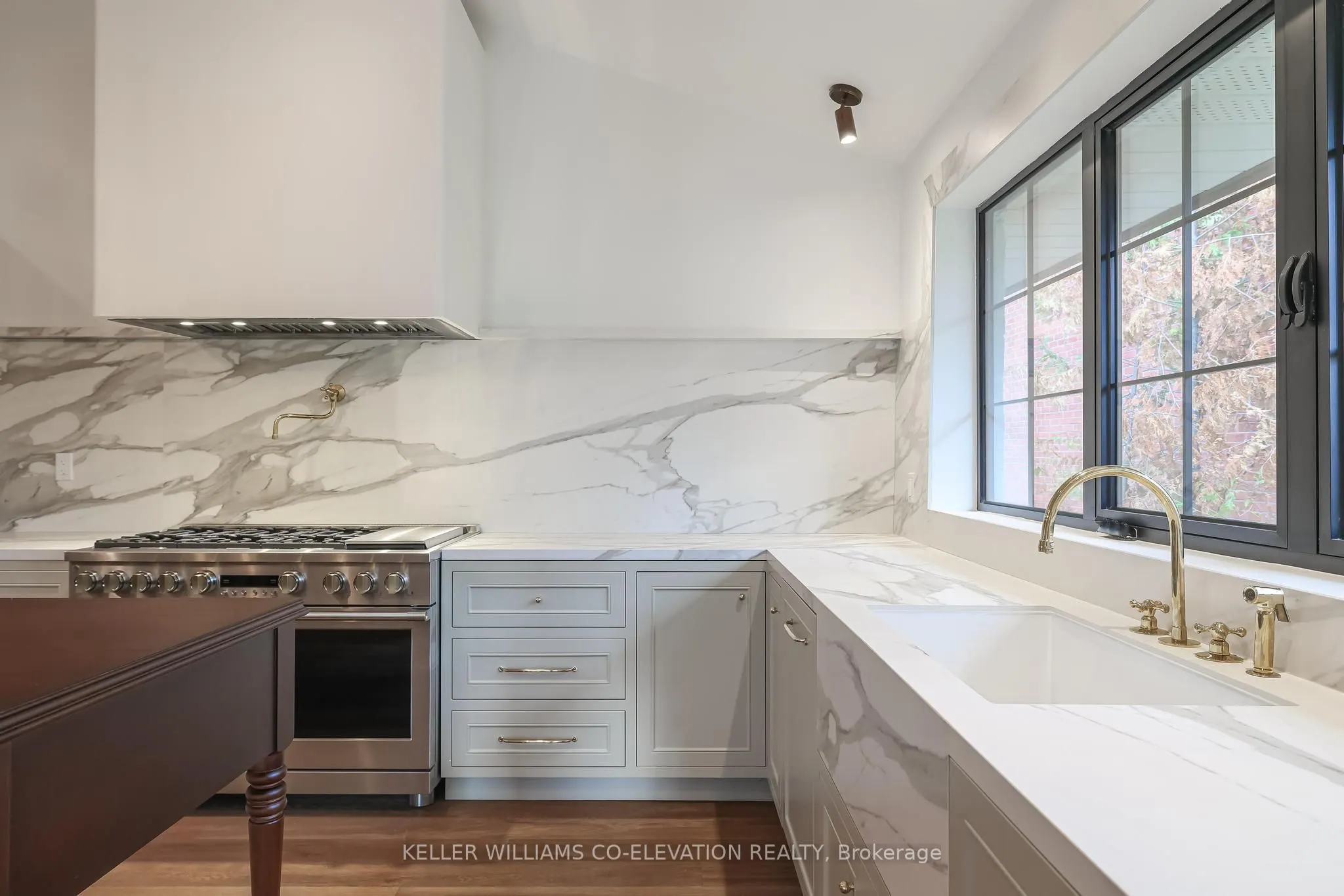36 Rosemeade Avenue