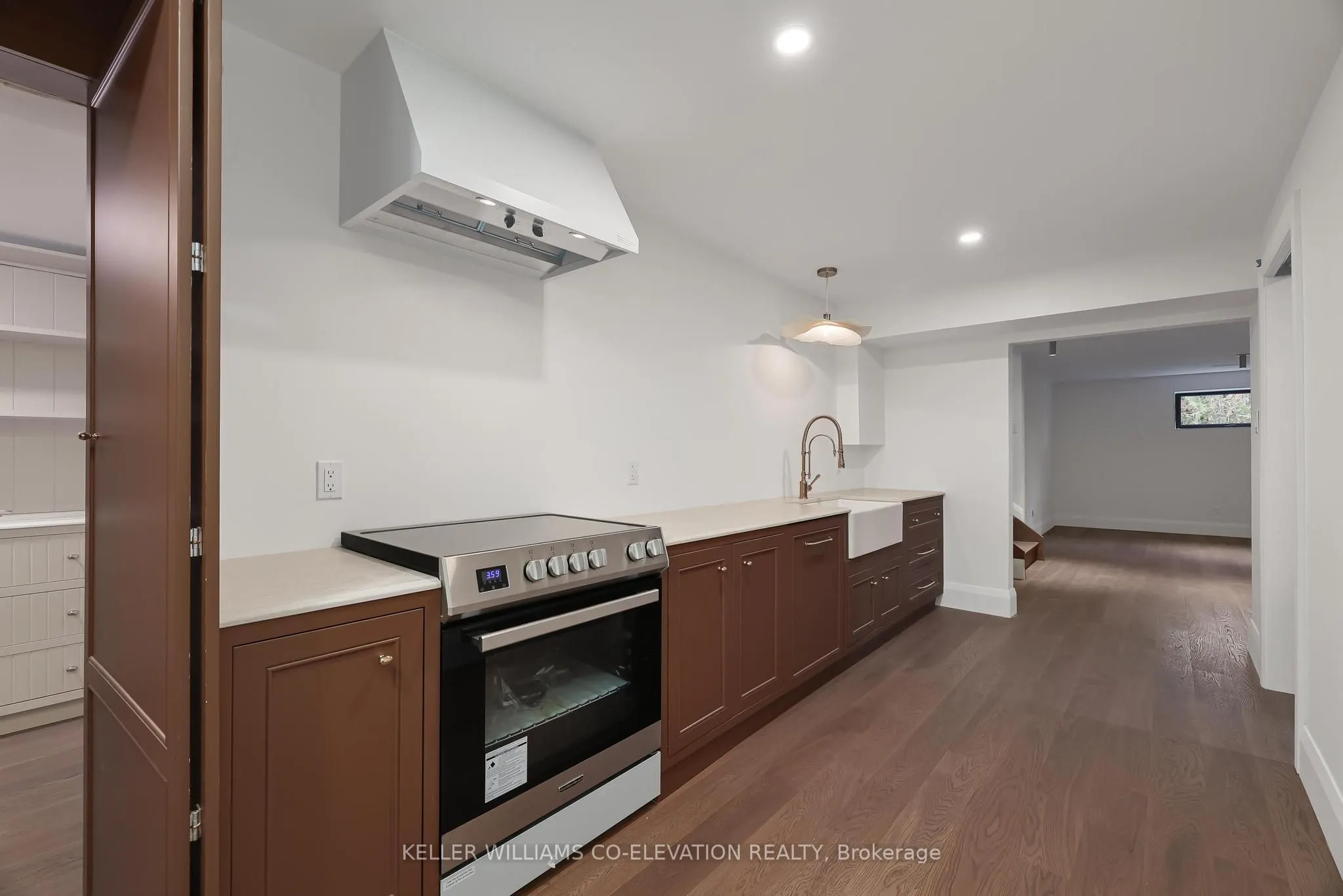 36 Rosemeade Avenue