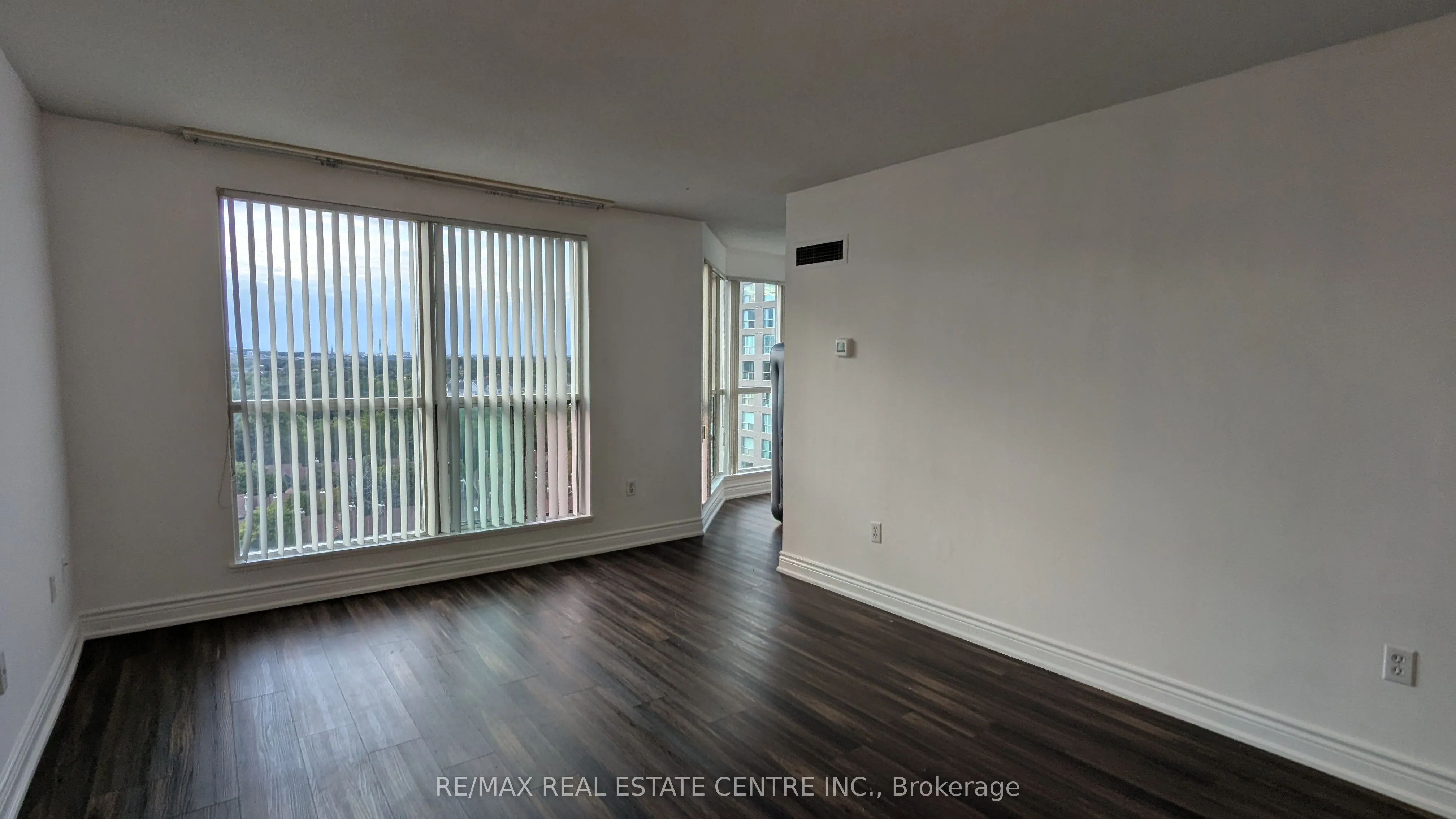 2177 Burnhamthorpe Rd W Road, #1308