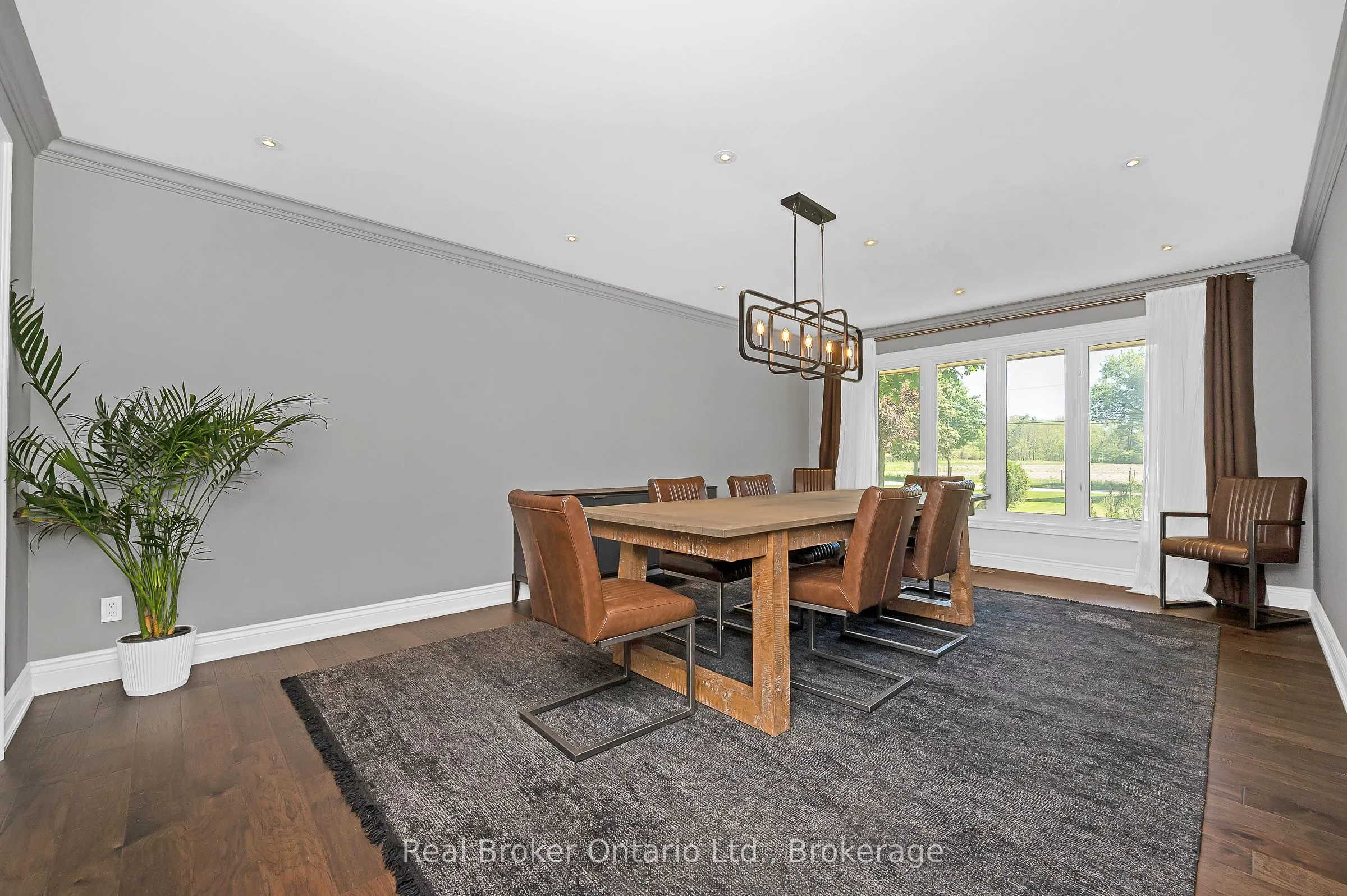 10158 Old Pine Crest Road