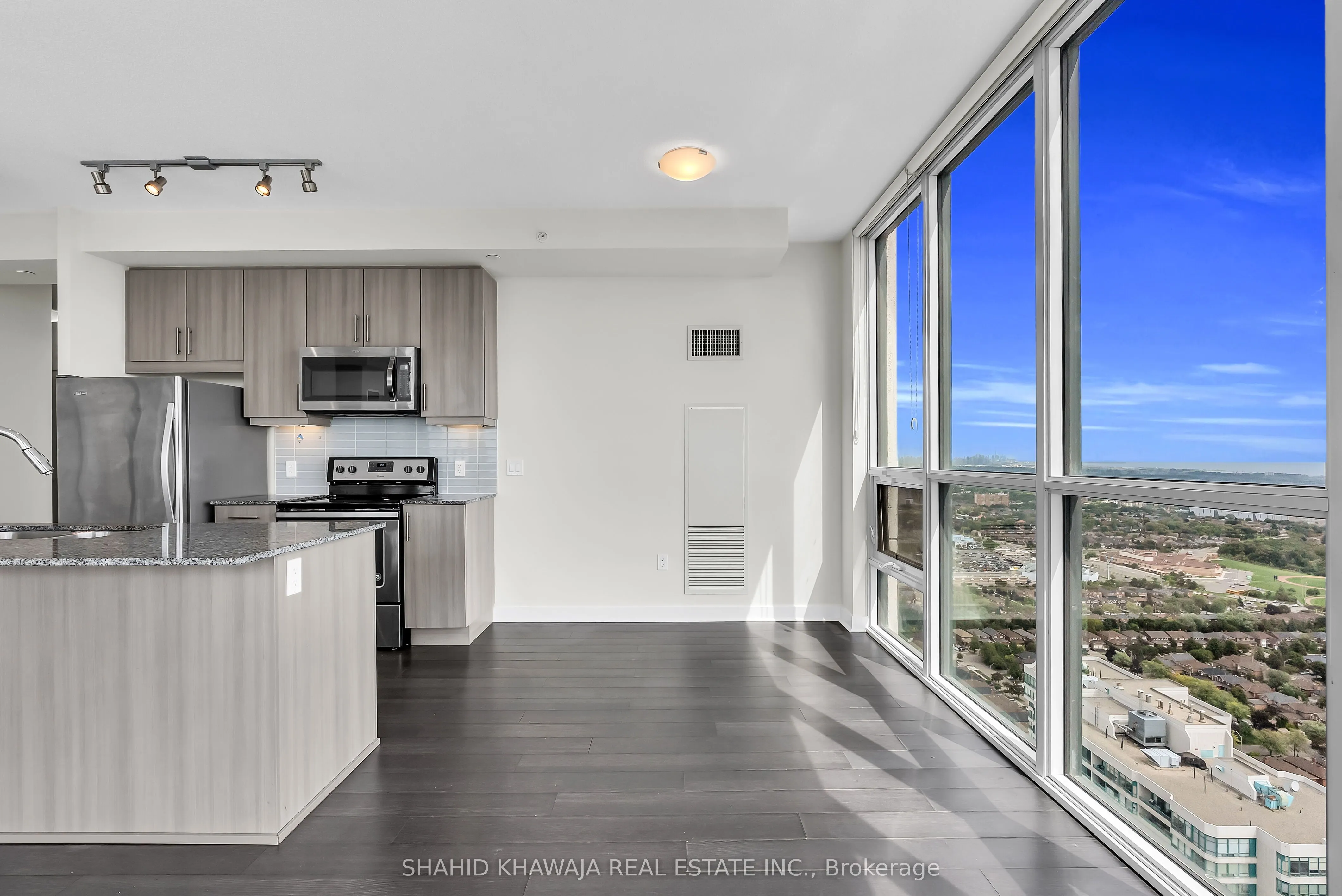 3975 Grand Park Drive, #4004
