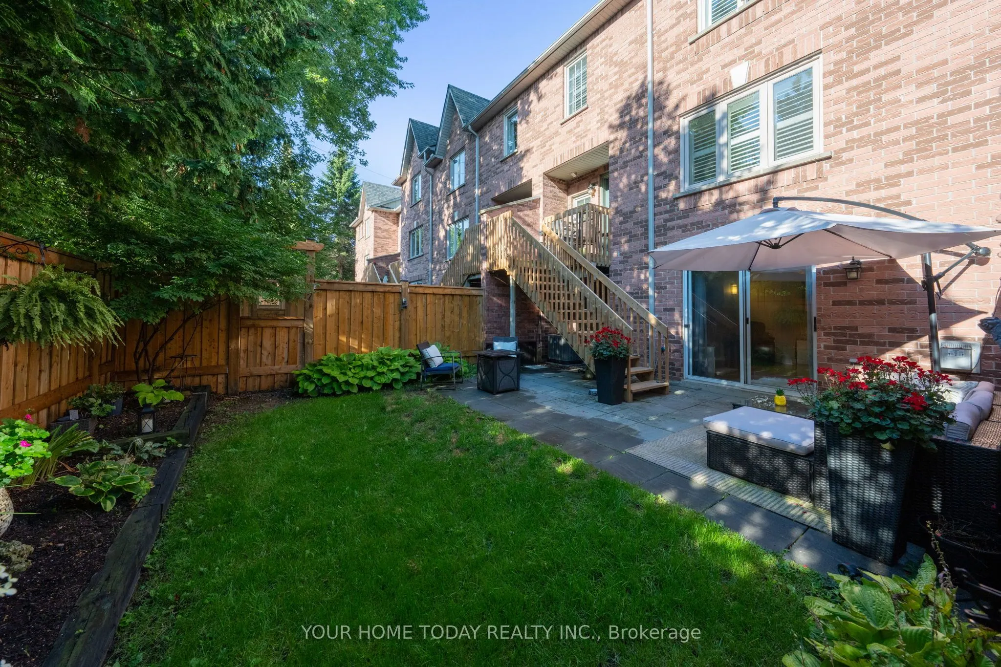 76 River Drive, #8
